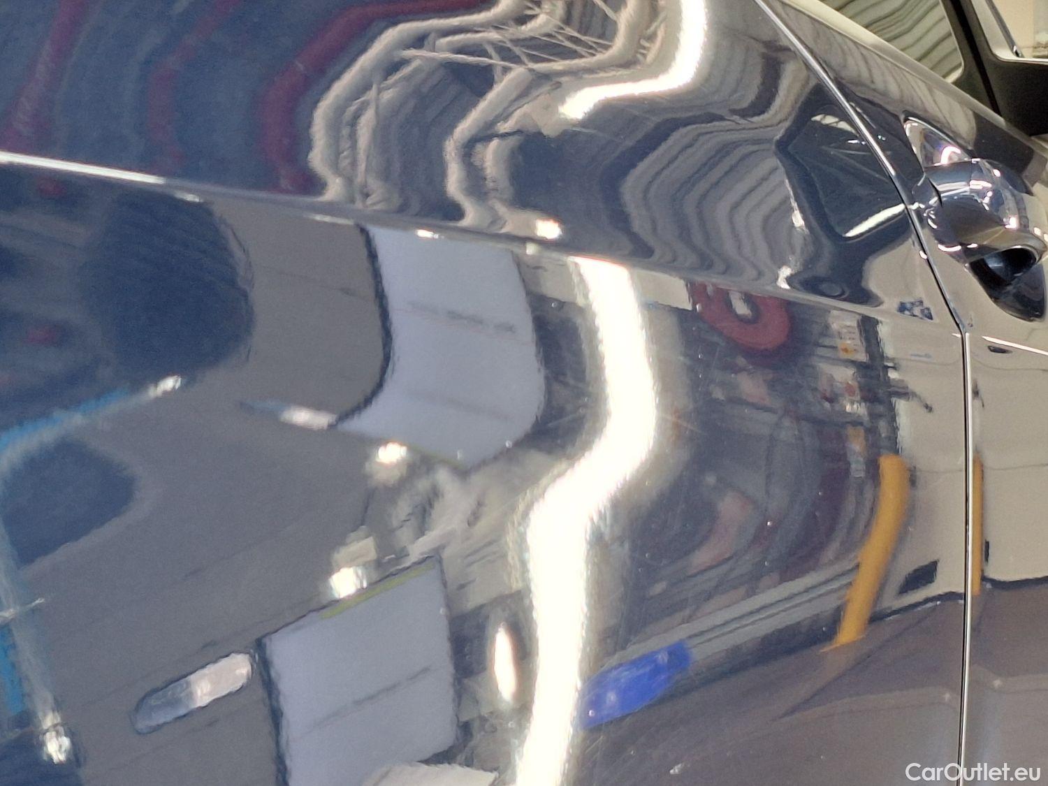  Bmw  Serie 1 BMW, 1-serie '19, BMW 1 Reeks Hatch 120d (140 kW) 5d #25