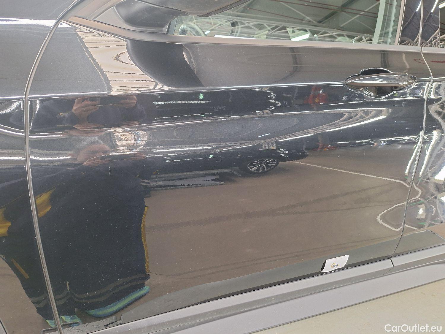  Bmw  X1 BMW,  FL'19, BMW  sDrive18iA (100 kW) 5d #26