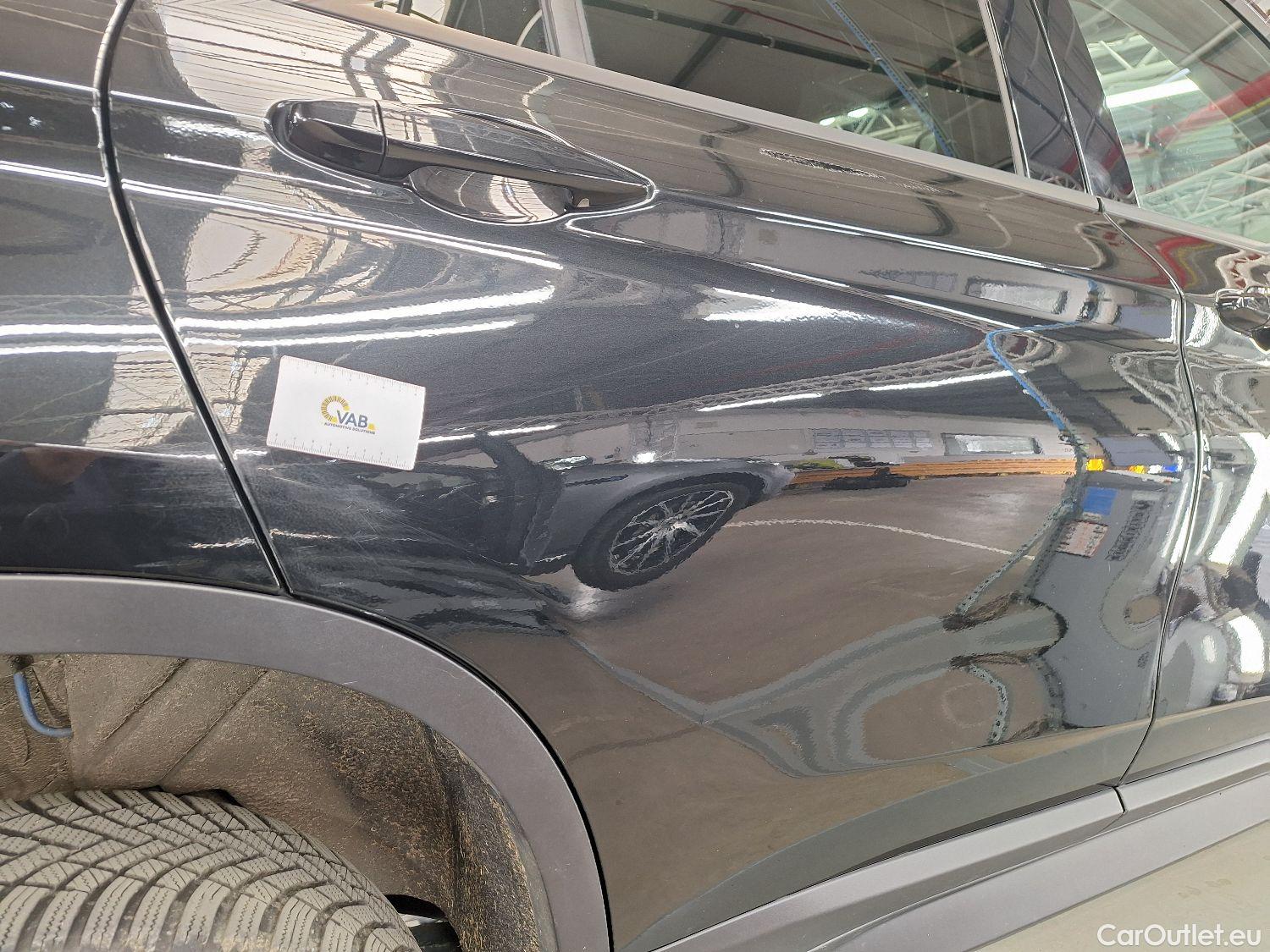  Bmw  X1 BMW,  FL'19, BMW  sDrive18iA (100 kW) 5d #12