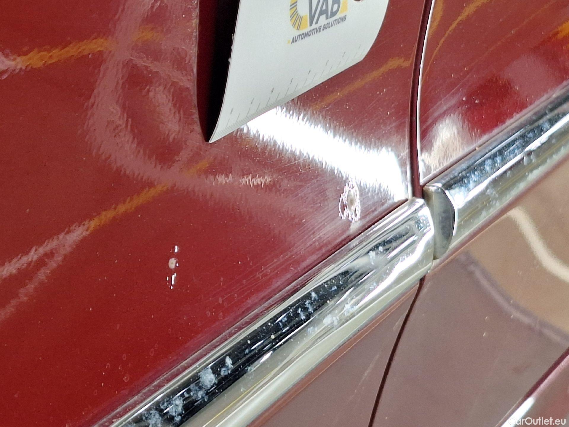  Ford  Mondeo Ford,  5d '14, Ford  2.0TDCi 110kW Vignale 4d #32