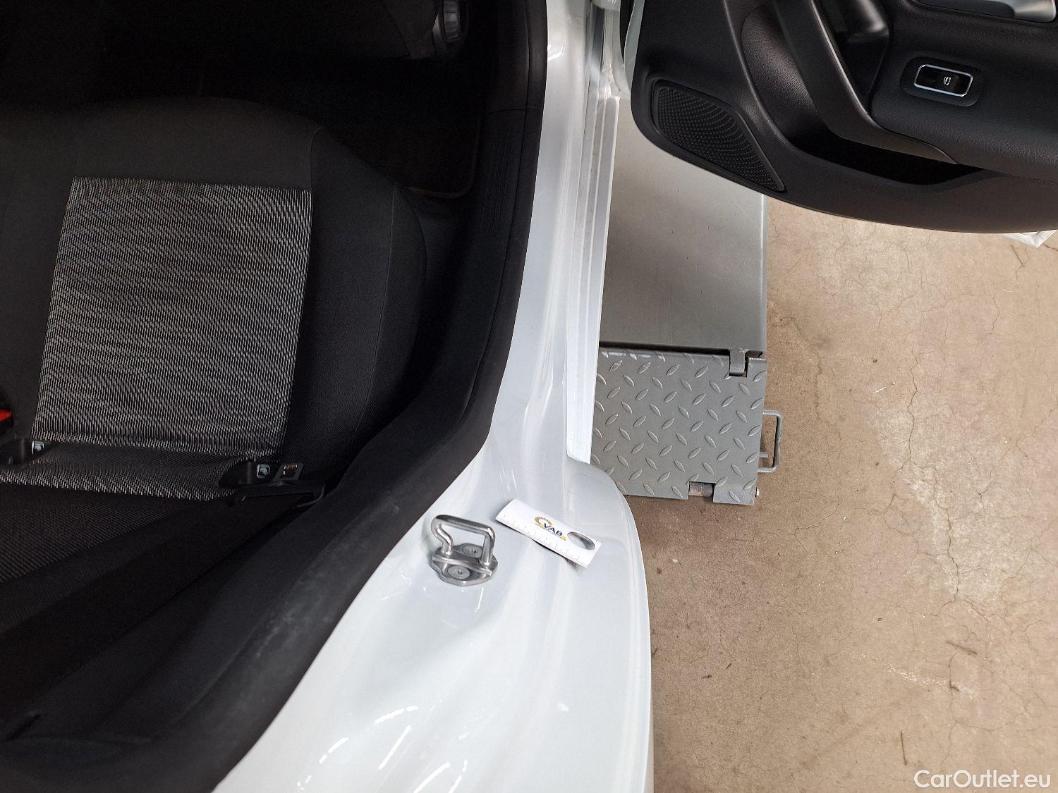  Mercedes  CLA-Klasse Mercedes, CLA-Class '19, Mercedes-Benz CLA CLA 180 d Business Solution Esse #17