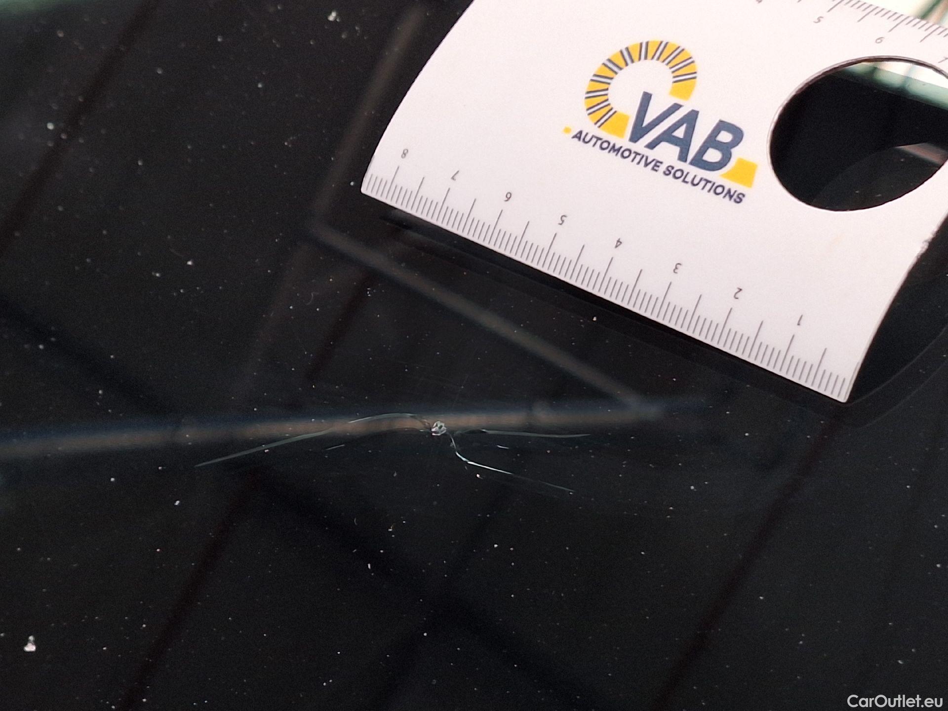  Mercedes  GLB Mercedes,  '19, Mercedes-Benz   180 d Business Solution 5d #4