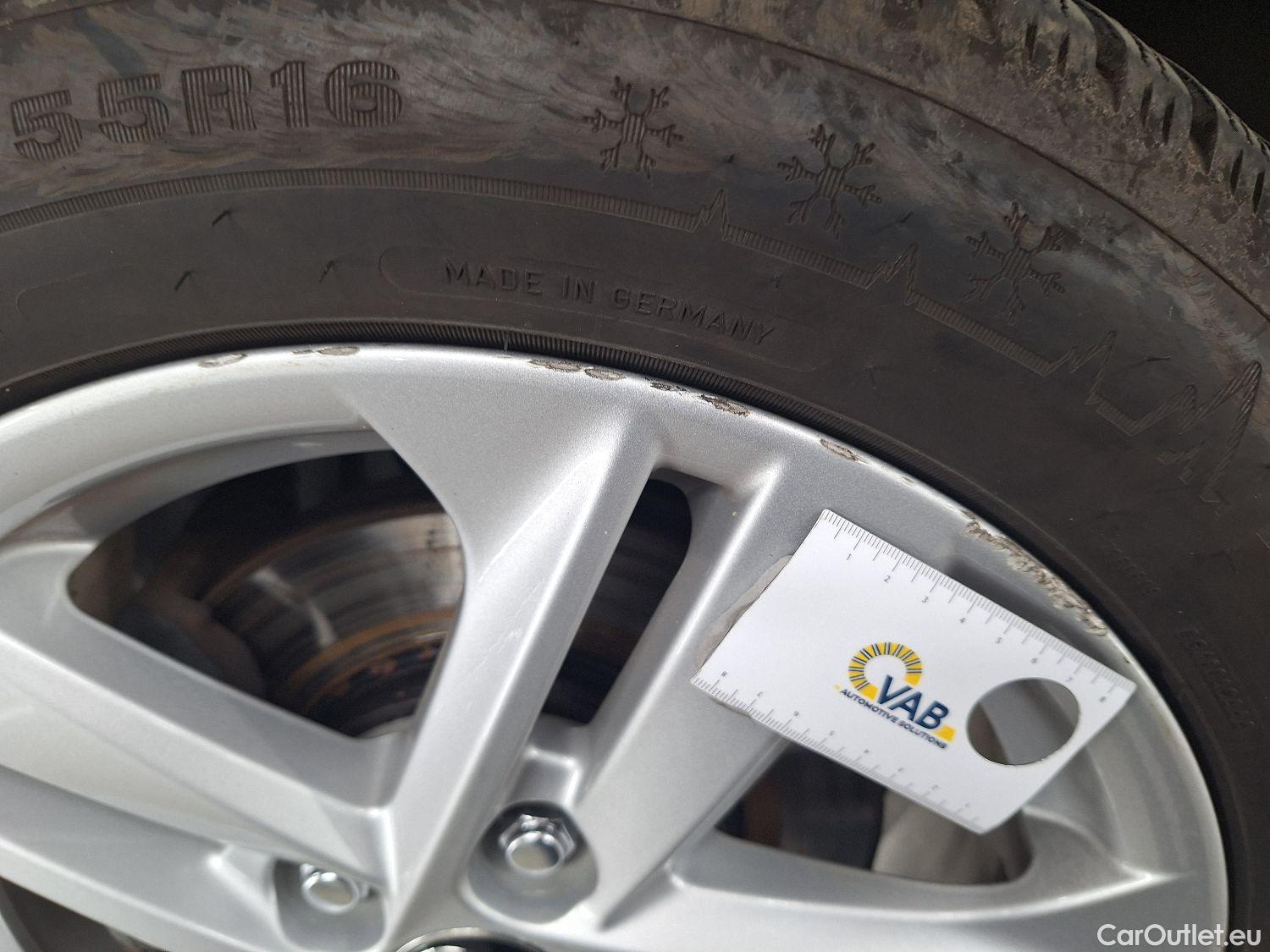  Toyota  Corolla Toyota,  TS '19, Toyota  Touring Sports 1.8 Hybrid Dynamic e #22