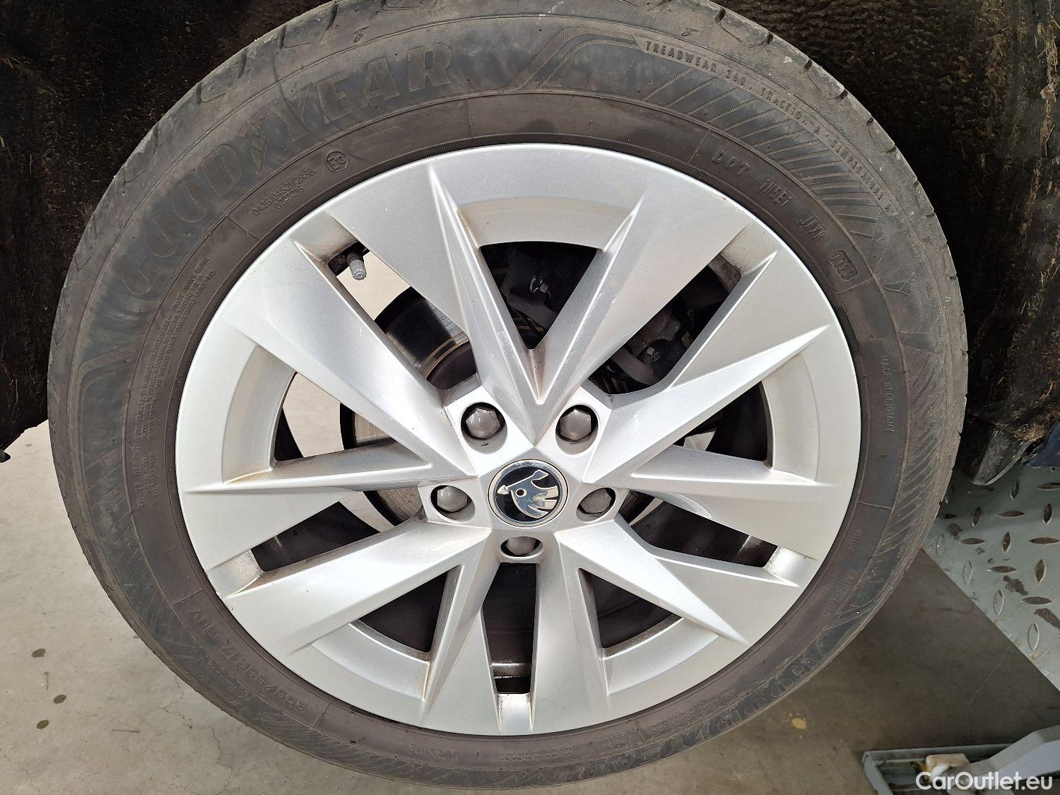  Skoda  Octavia Skoda,  Combi '20, Skoda  Combi 1.5 TSI 110kW Style 5d #3