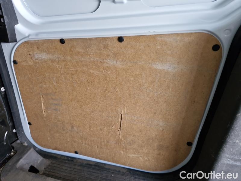  Ford  Transit Connect  (2013) Tr.Con.1.5EBl 74 Trend L2 4d #25