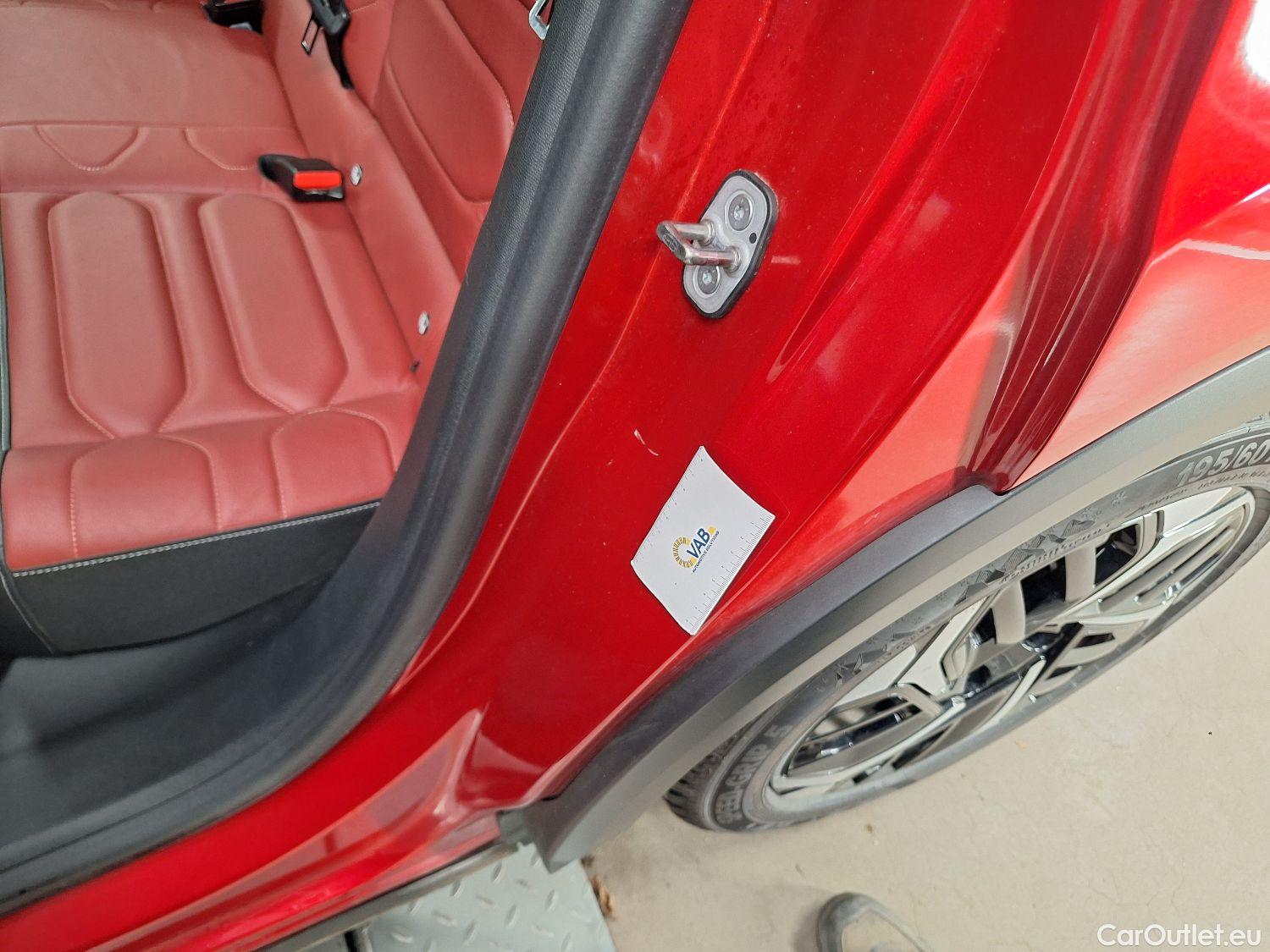  Citroen  C4 Citroën,  '20, Citroën  1.5 BlueHDi 130 S&S EAT8 Shine Pack 5d #37