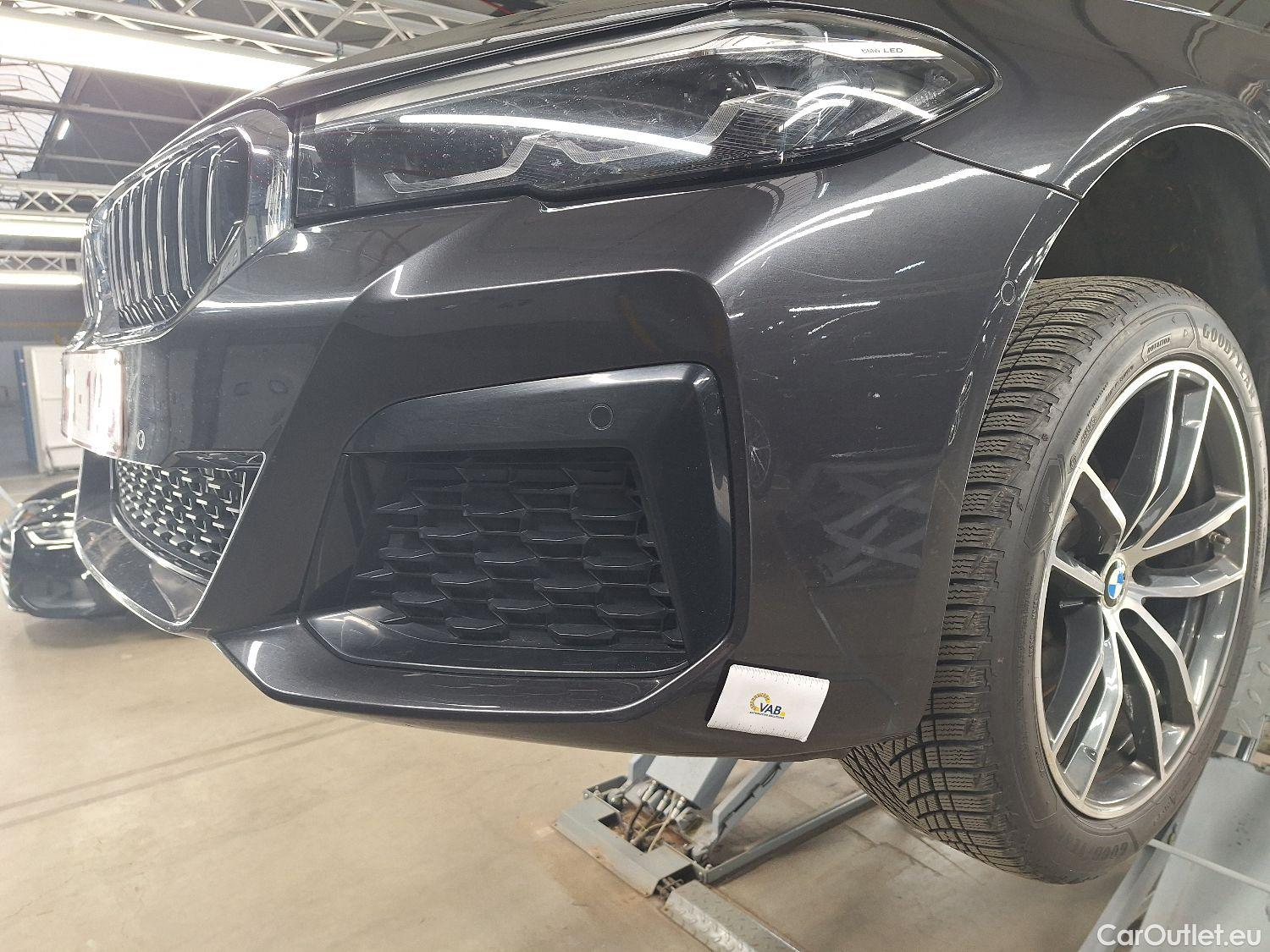  Bmw  Serie 5 BMW, 5-serie To FL'20, BMW 5 Reeks Touring 518d Aut. (110 kW) 5d #5