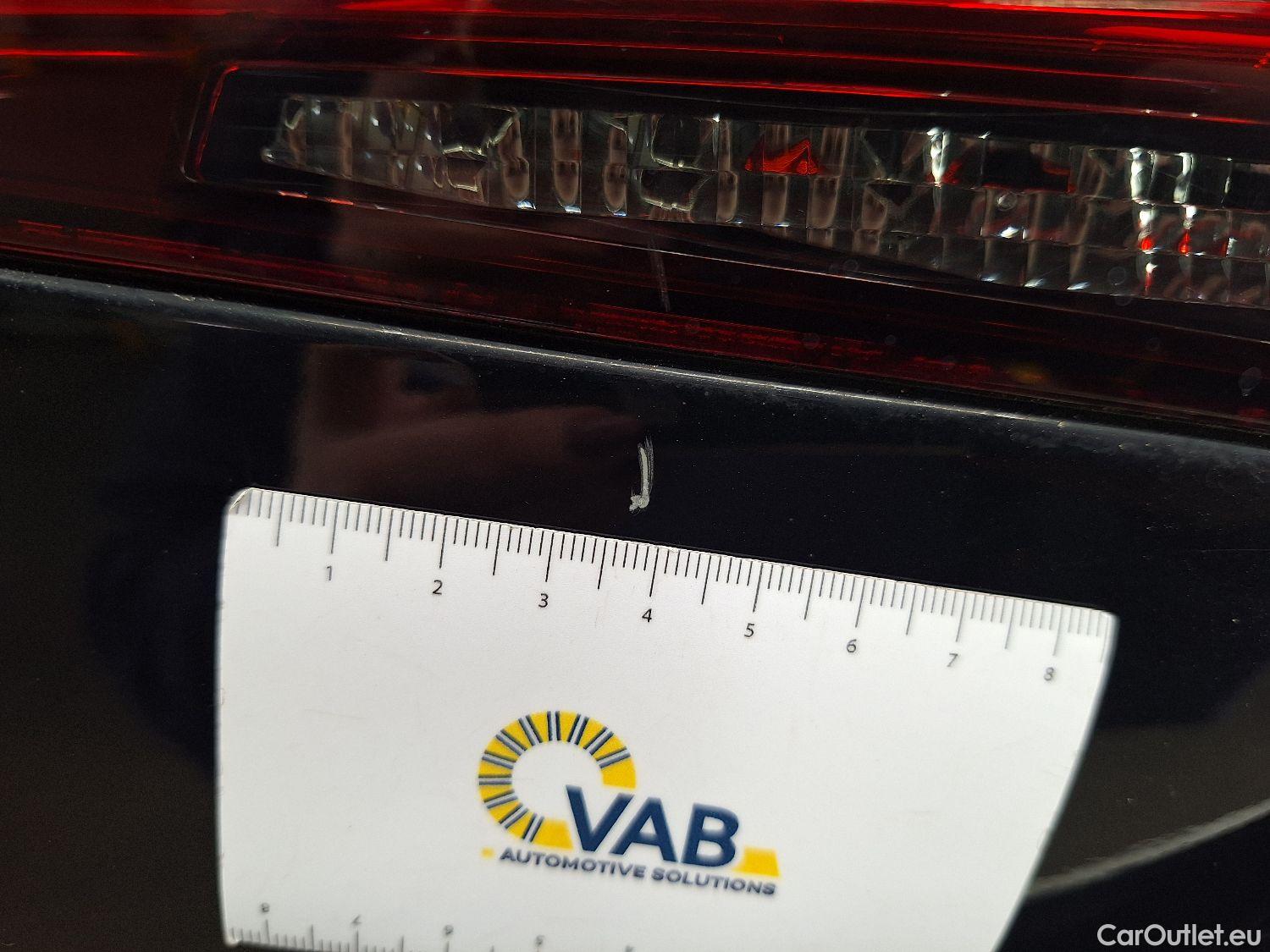  Mercedes  A-Klasse Mercedes, A-Class Berline '18, Mercedes-Benz  Limousine A 180d Business S #33