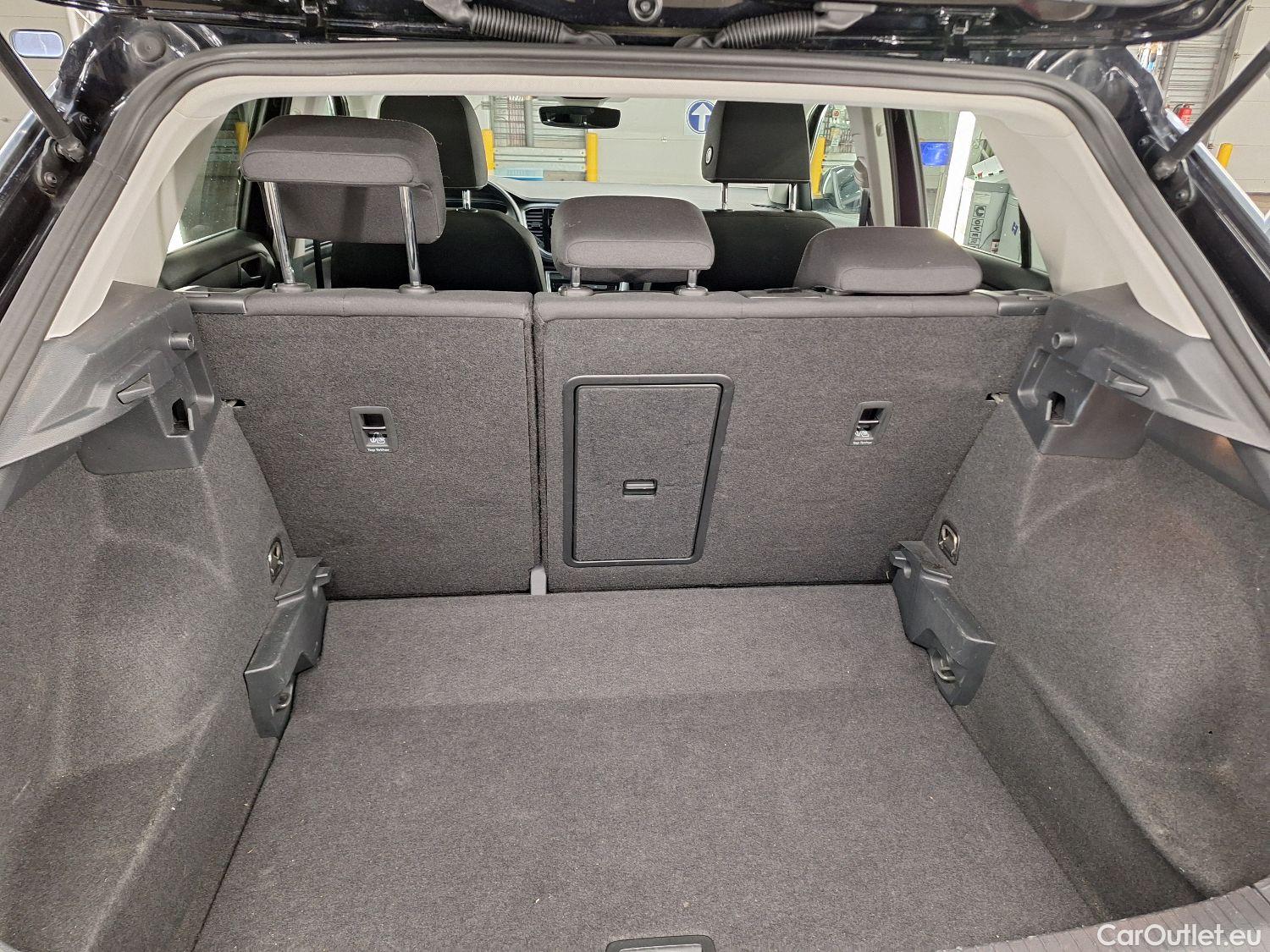  Volkswagen  T-ROC VW,  '17, Volkswagen  2.0 TDI 85kW Active 5d #44