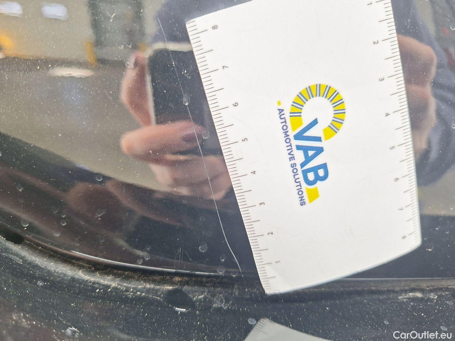  Mercedes  A-Klasse Mercedes, A-Class Berline '18, Mercedes-Benz  Limousine A 180d Business S #32