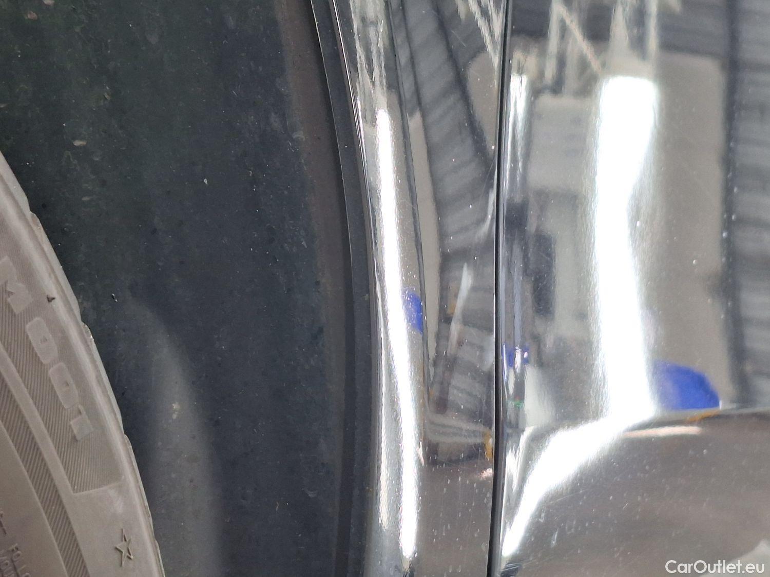  Mercedes  A-Klasse Mercedes, A-Class Berline '18, Mercedes-Benz  Limousine A 180d Business S #41