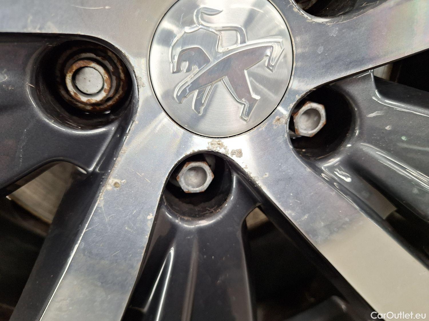  Peugeot  5008 Peugeot,  FL'20, Peugeot  1.5 BlueHDi 96kW S&S Allure 5d #5