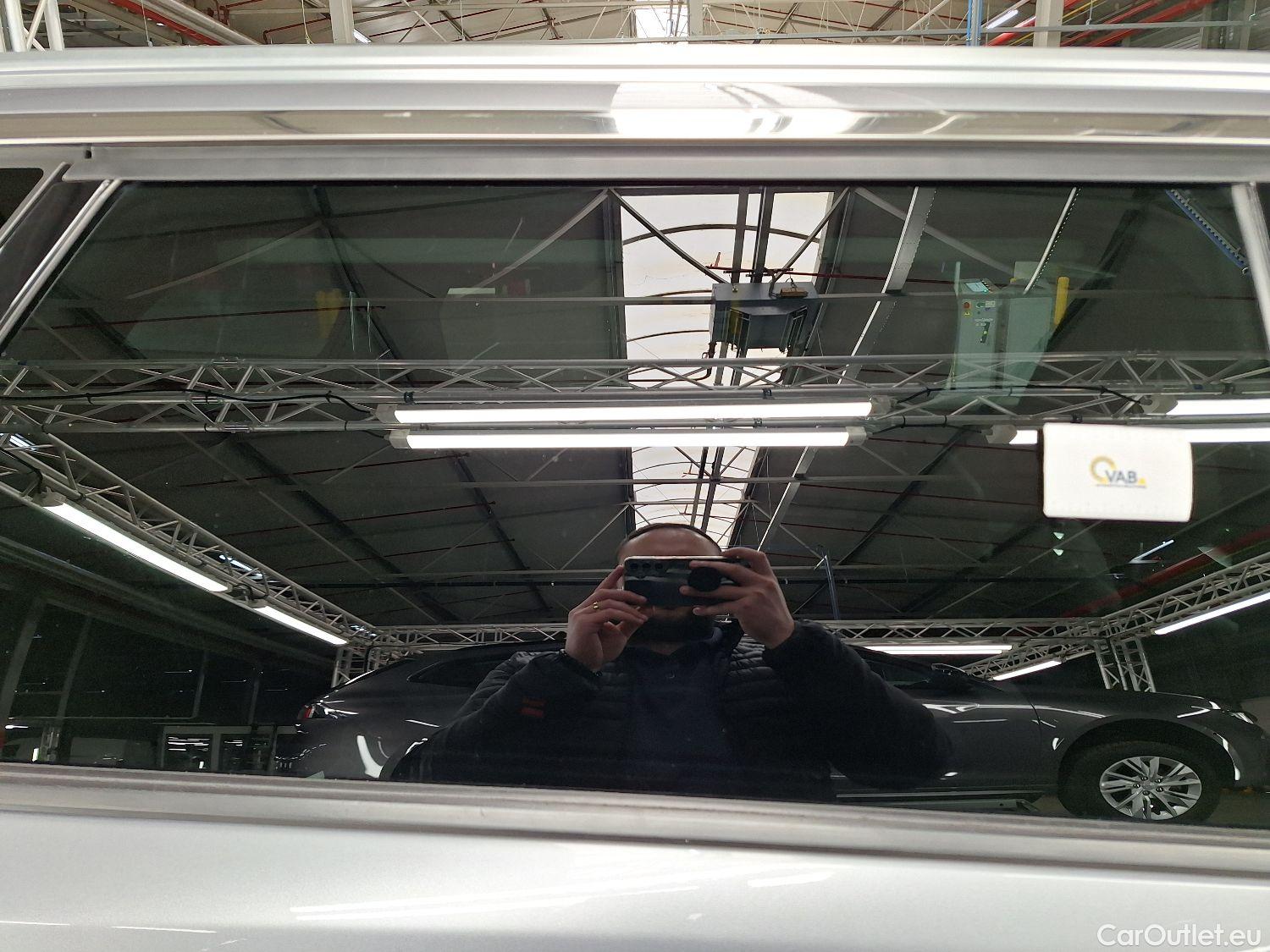  Peugeot  5008 Peugeot,  FL'20, Peugeot  1.5 BlueHDi 96kW S&S Allure 5d #33