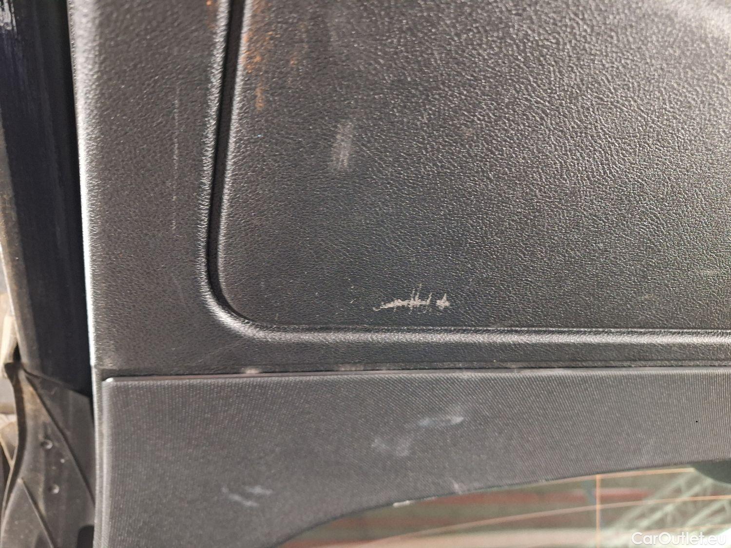  Bmw  Serie 5 BMW, 5-ser To FL'20 PHEV, BMW 5 Reeks Touring 520e 150kW 5d #48