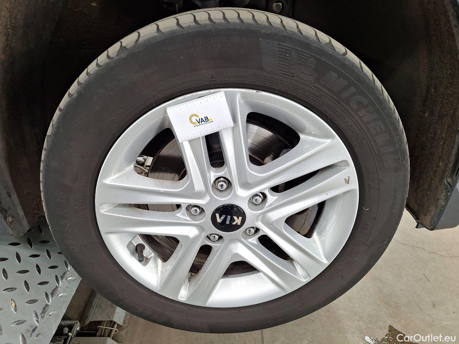  KIA  Cee'd Kia, Ceed SW '18, KIA  Sportswagon More 1.6 CRDi 136 MHEV DCT 5 #38