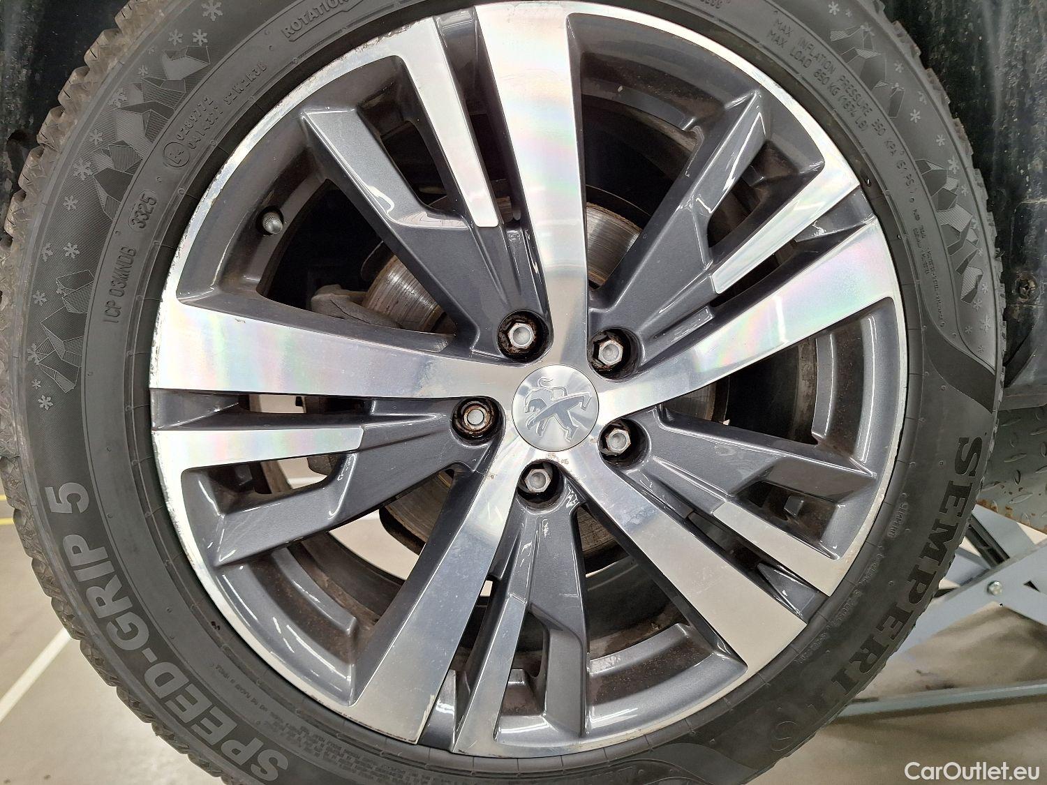  Peugeot  5008 Peugeot,  FL'20, Peugeot  1.5 BlueHDi 96kW S&S Allure 5d #4