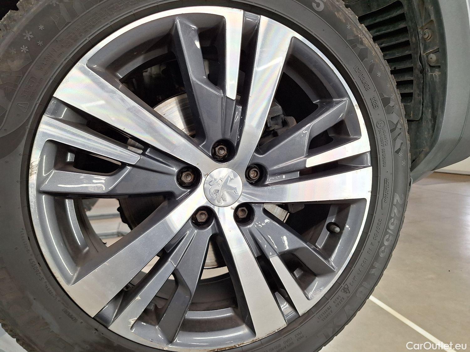  Peugeot  5008 Peugeot,  FL'20, Peugeot  1.5 BlueHDi 96kW S&S Allure 5d #1