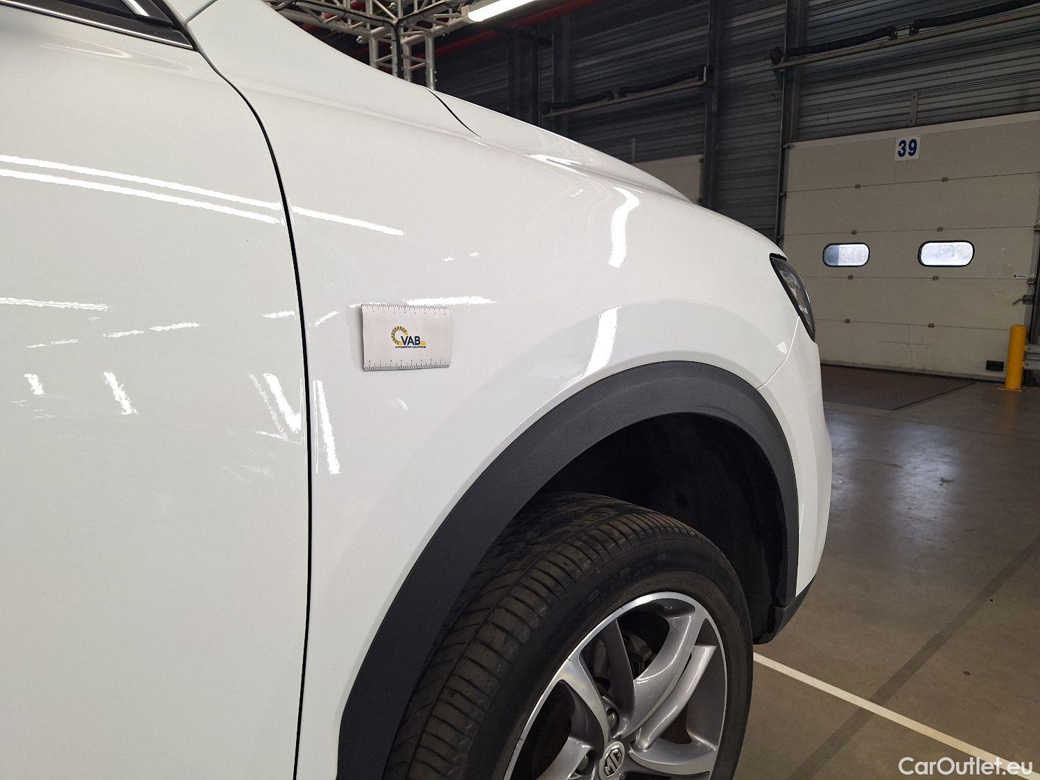  MG  EHS MG,  '20 PHEV, MG  1.5T Luxury 5d #9