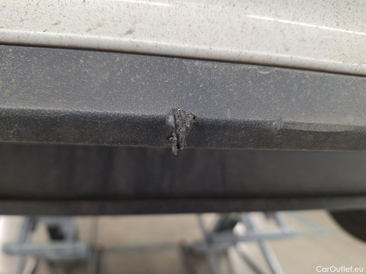  Volkswagen  T-ROC VW,  '17, Volkswagen  1.5 TSI United 5d #39