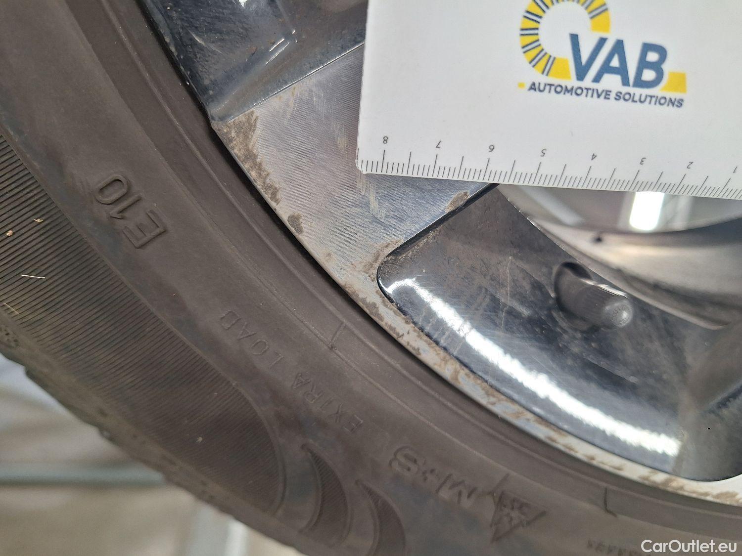  Volkswagen  T-ROC VW,  '17, Volkswagen  1.5 TSI United 5d #2