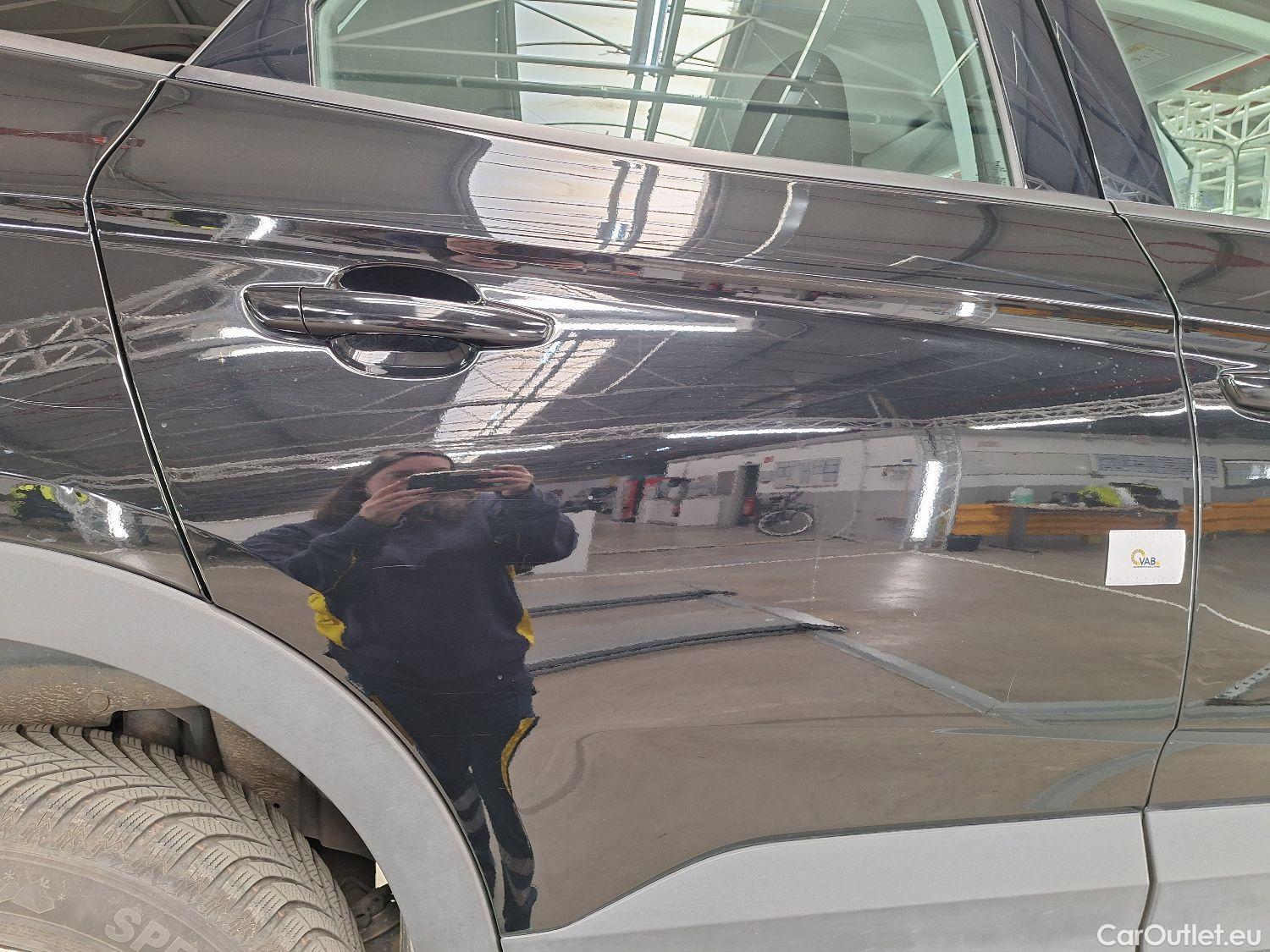  Opel   Grandland X Opel, '17, Opel 1.5 Turbo D D S/S AT8 Edition 5d #4