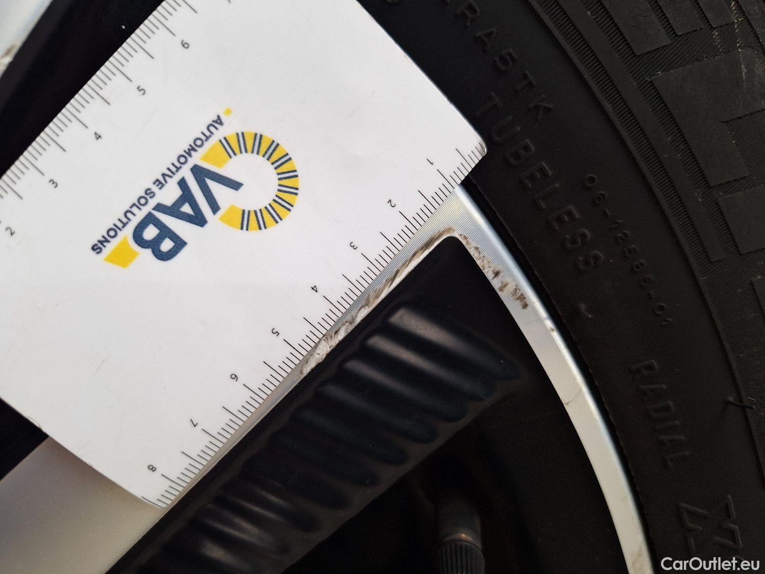  Peugeot  5008 Peugeot,  FL'20, Peugeot  1.5 BlueHDi 96kW S&S EAT8 GT Pack 5d #6