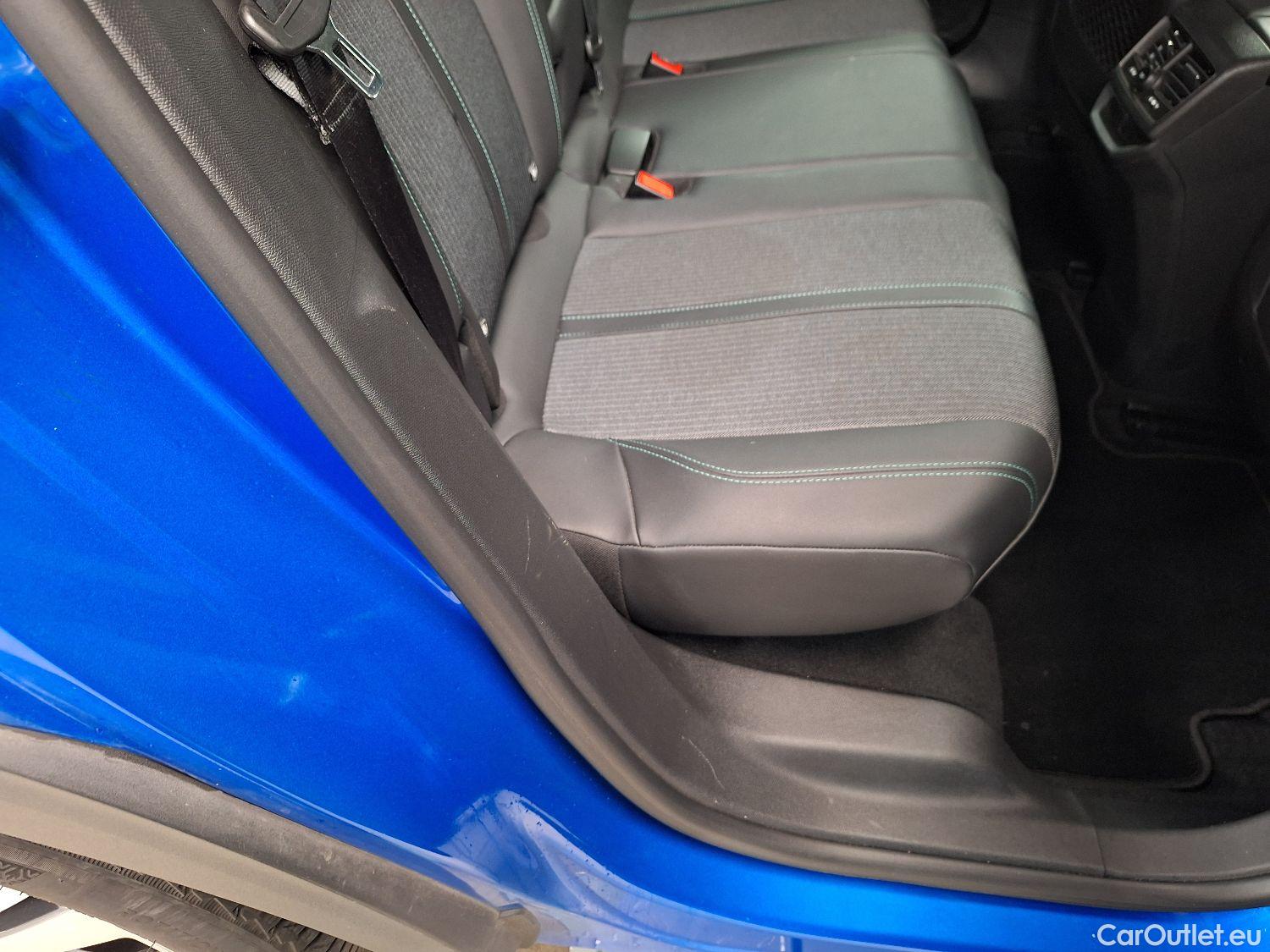  Peugeot  3008 Peugeot,  FL'20, Peugeot  1.5 BlueHDi 96kW S&S EAT8 Allure Pack #35