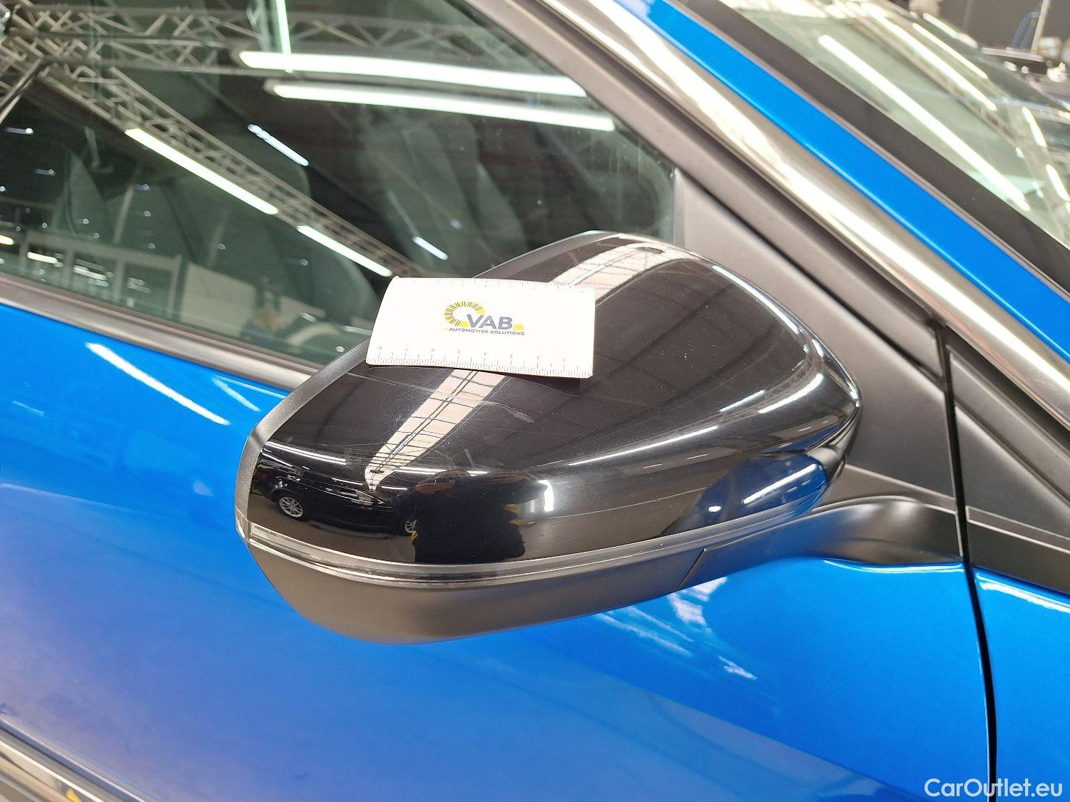  Peugeot  3008 Peugeot,  FL'20, Peugeot  1.5 BlueHDi 96kW S&S EAT8 Allure Pack #37