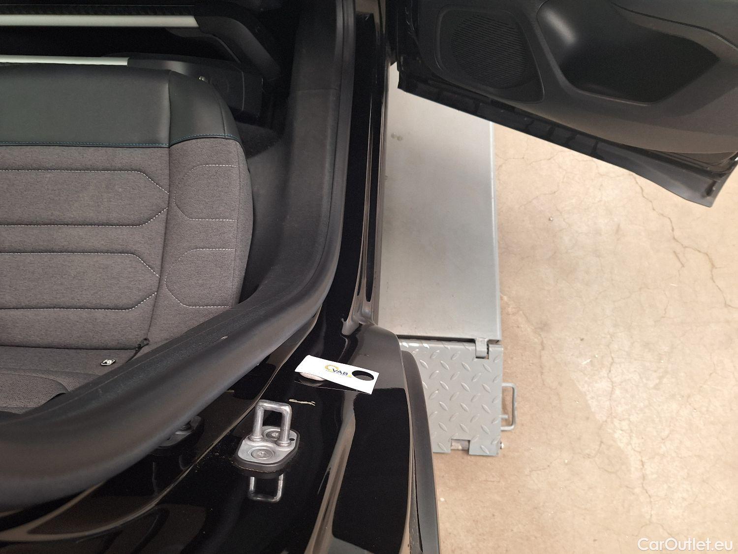  Citroen  C4 Citroën,  '20, Citroën  1.5 BlueHDi 110 S&S MAN6 Feel 5d #33