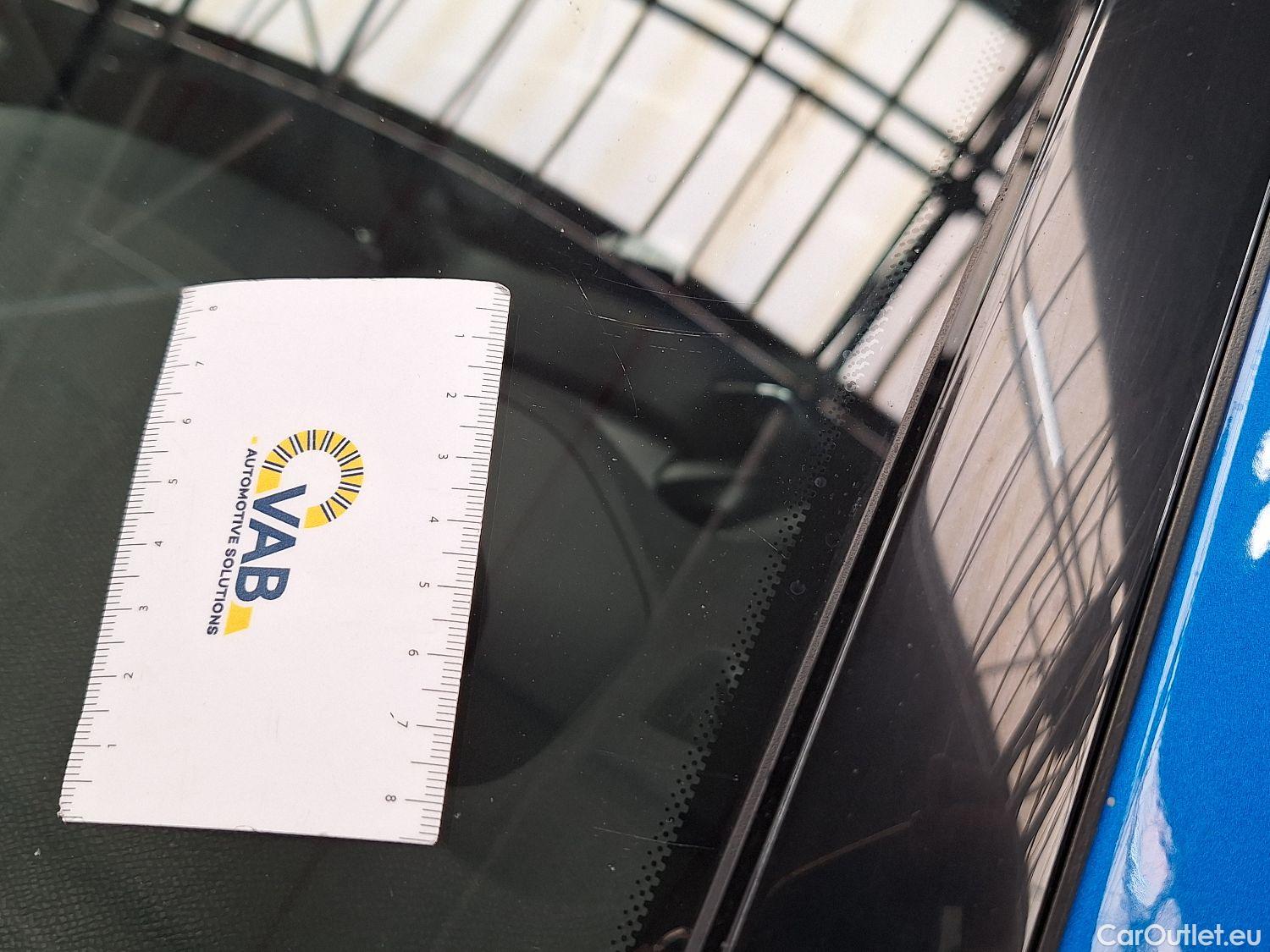  Peugeot  3008 Peugeot,  FL'20, Peugeot  1.5 BlueHDi 96kW S&S EAT8 Allure Pack #15