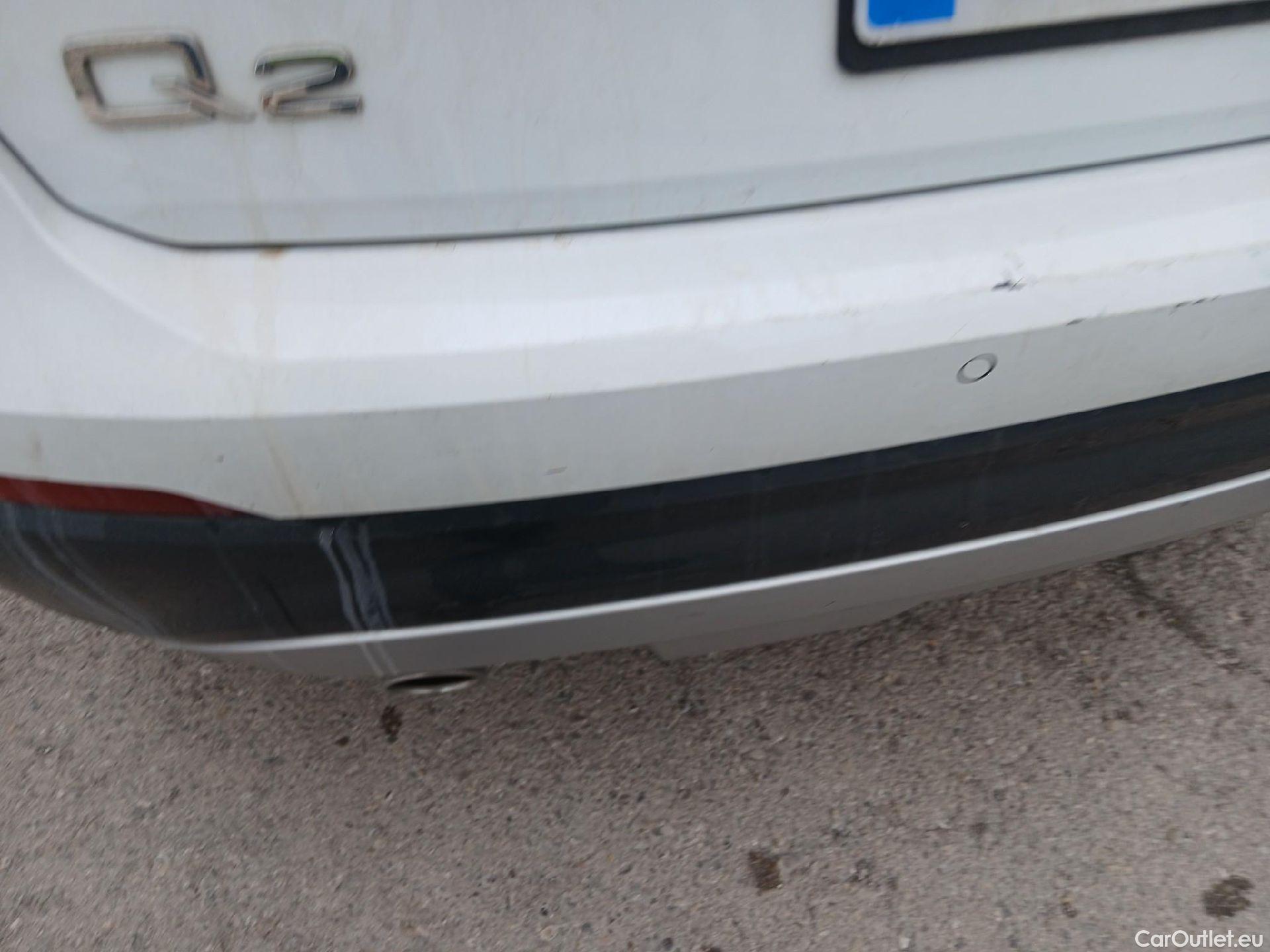  Audi  Q2 AUDI  / 2016 / 5P / todoterreno Design 30 TFSI 85kW (116CV) #7