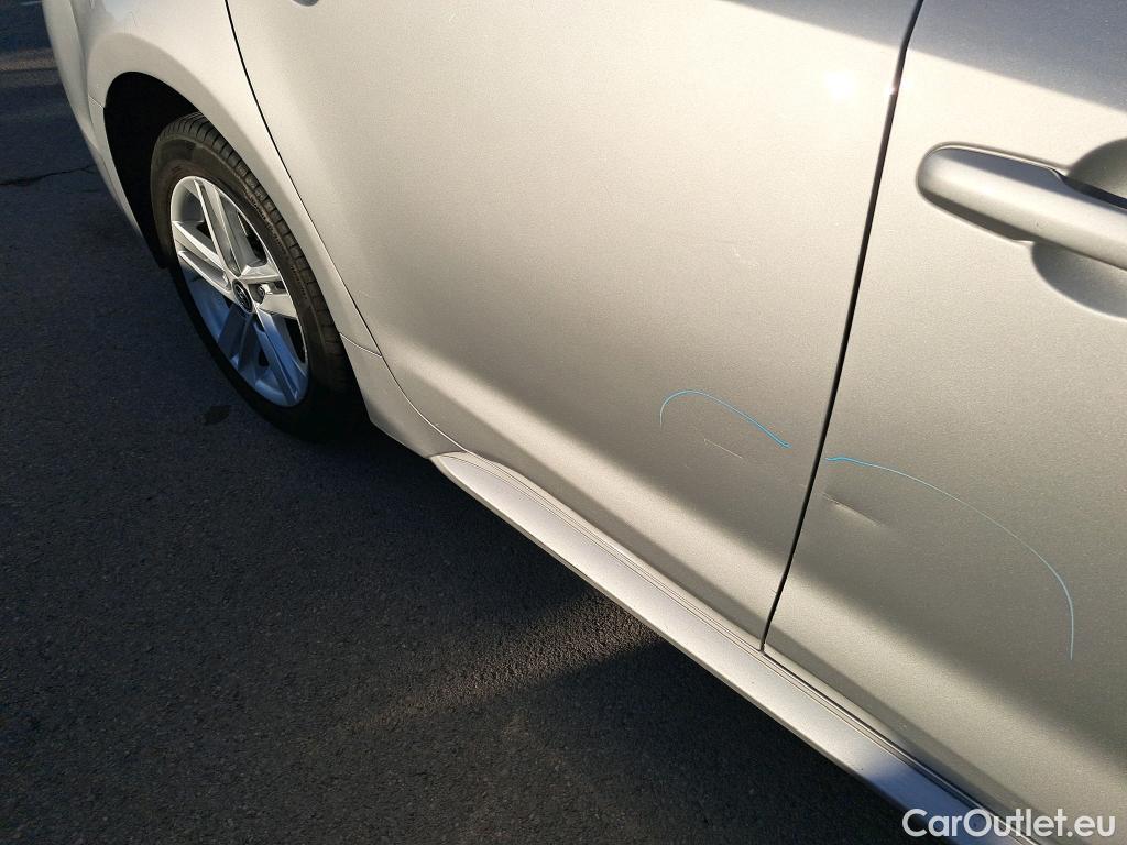  Toyota  Corolla TOYOTA  / 2019 / 5P / familiar 1.8 125H ACTIVE TECH E-CVT TOU SPORT #14