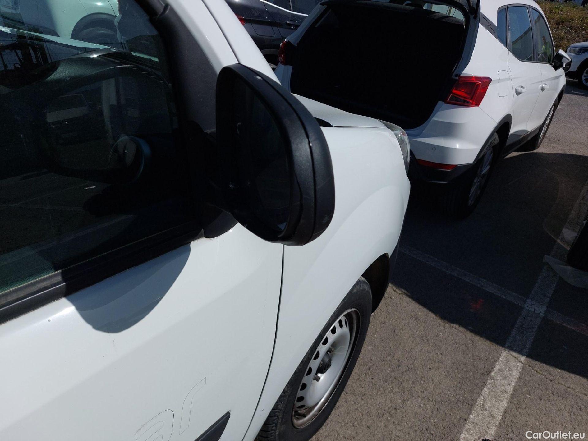  Renault  Kangoo RENAULT  Furgón/2013/3P/furgón derivado de turismo Profesional dCi 55 kW (75 CV) #16