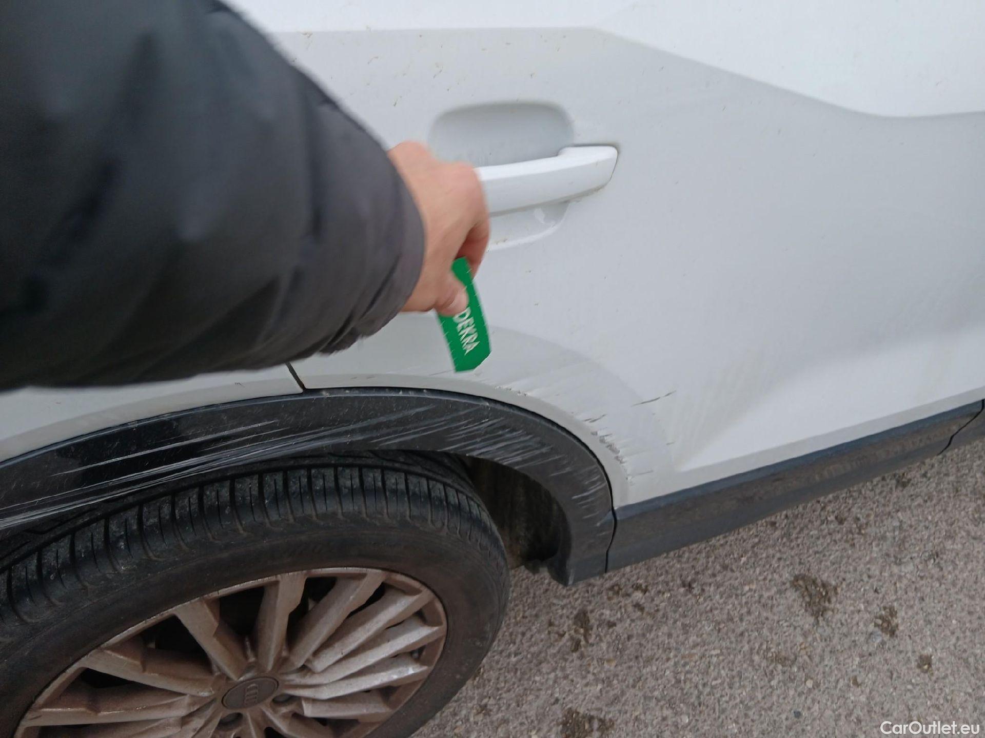  Audi  Q2 AUDI  / 2016 / 5P / todoterreno Design 30 TFSI 85kW (116CV) #12