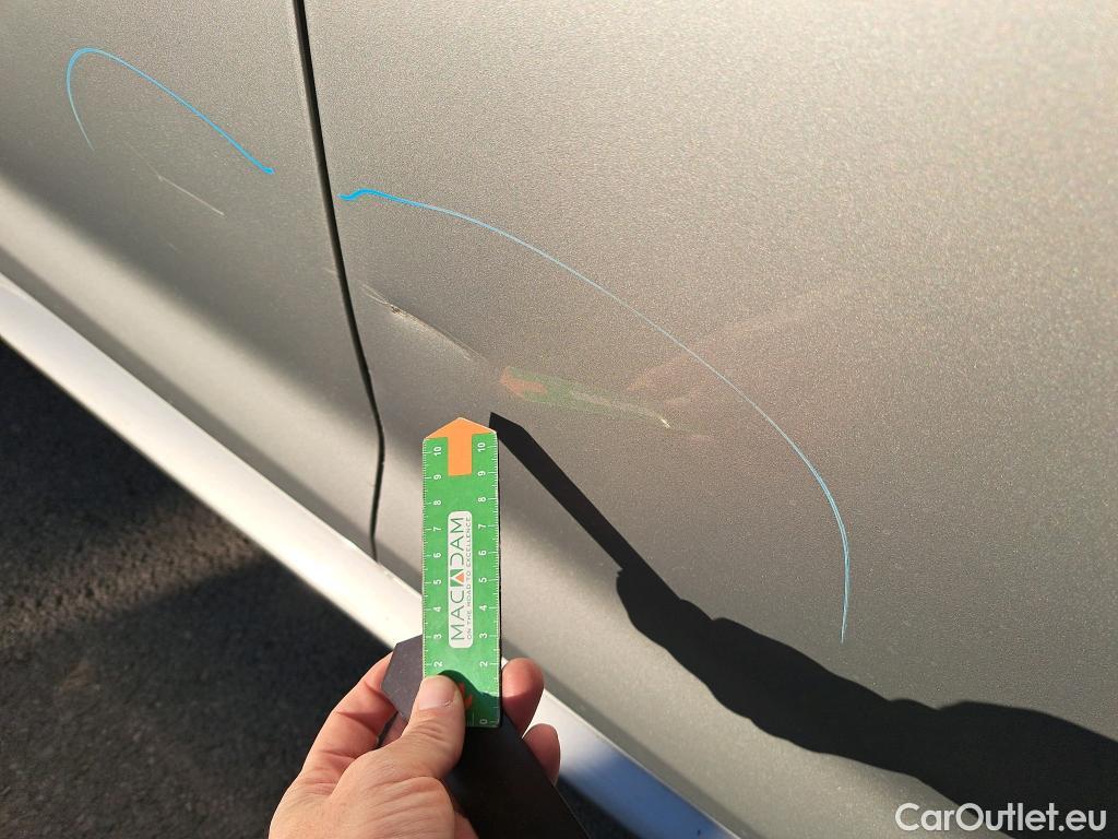  Toyota  Corolla TOYOTA  / 2019 / 5P / familiar 1.8 125H ACTIVE TECH E-CVT TOU SPORT #6