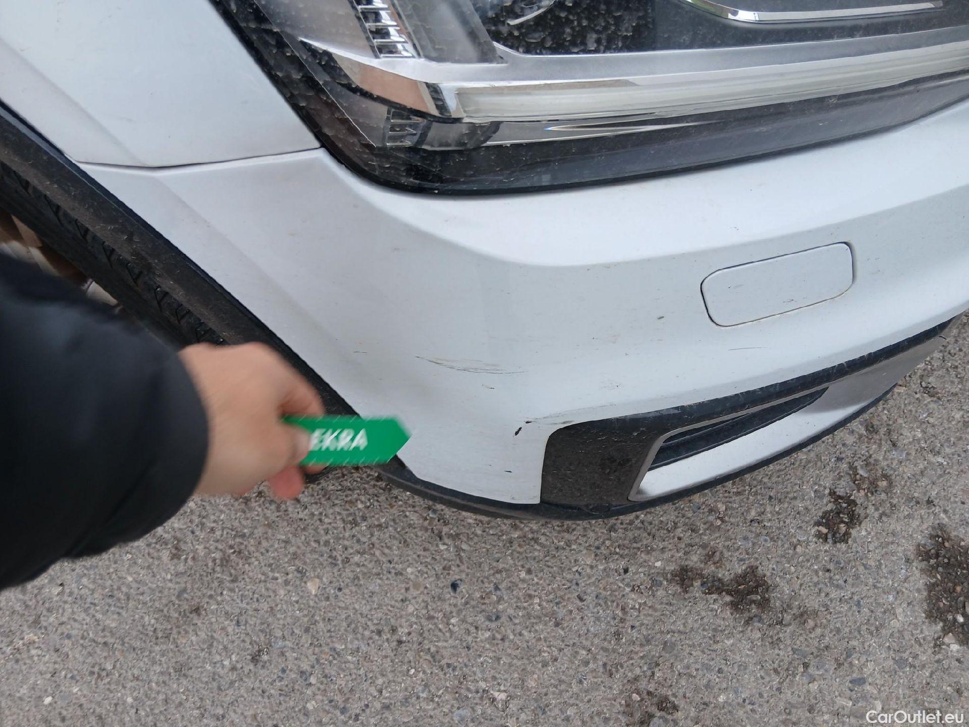  Audi  Q2 AUDI  / 2016 / 5P / todoterreno Design 30 TFSI 85kW (116CV) #1