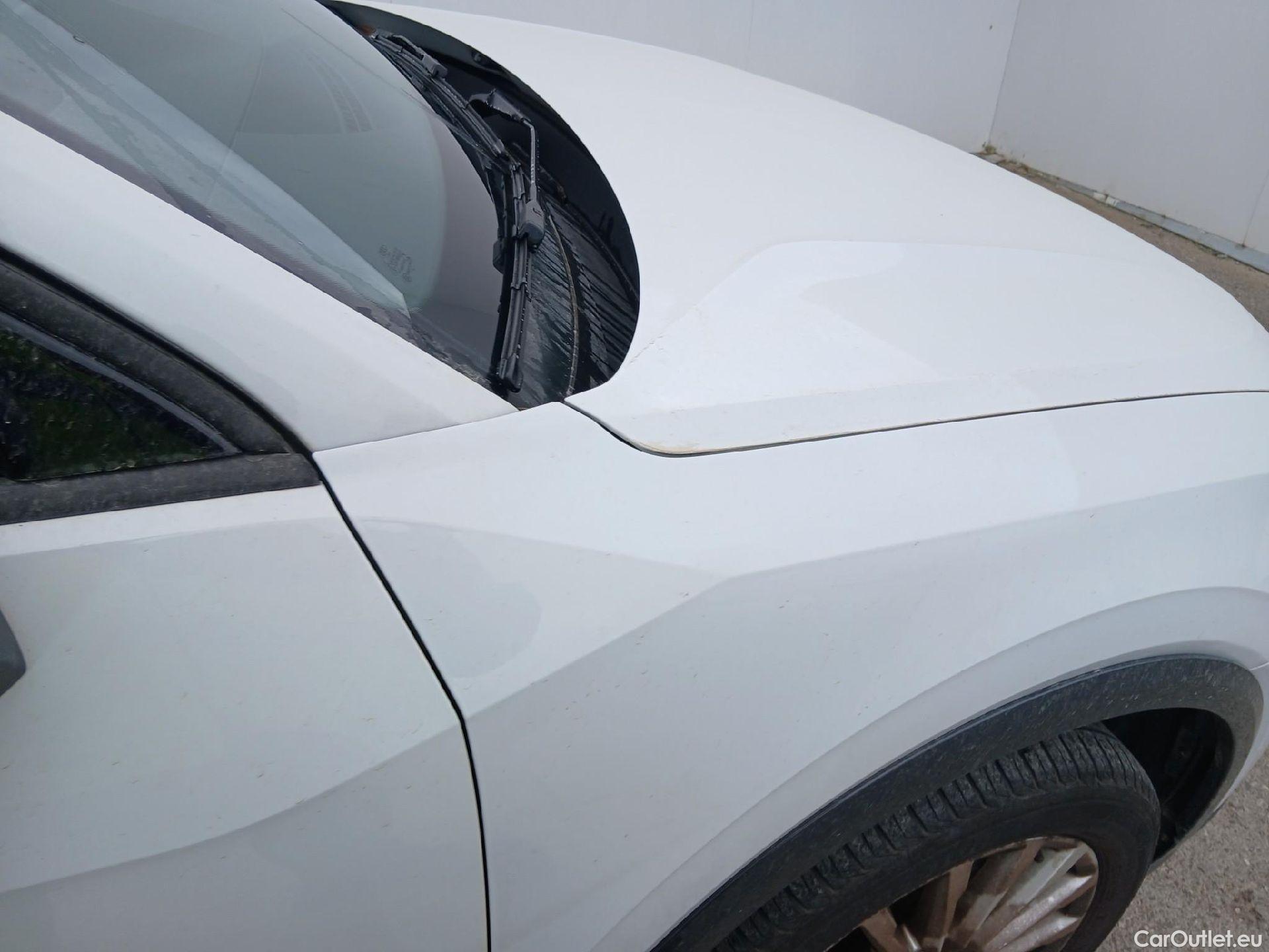  Audi  Q2 AUDI  / 2016 / 5P / todoterreno Design 30 TFSI 85kW (116CV) #17