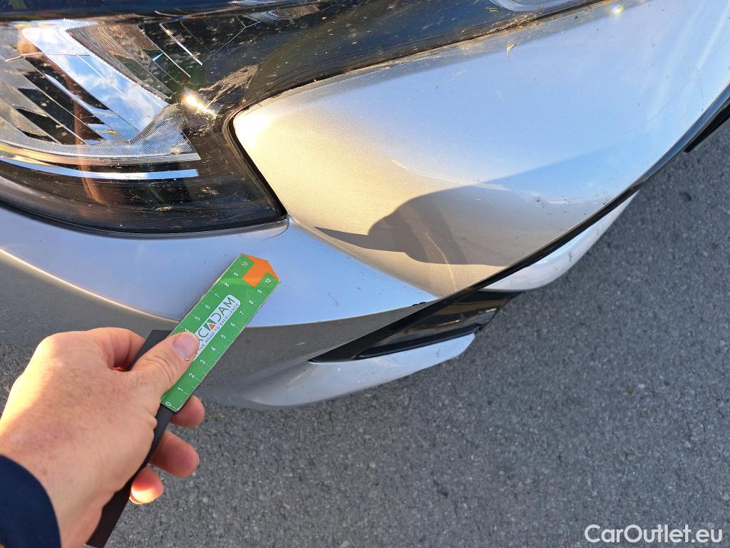  Toyota  Corolla TOYOTA  / 2019 / 5P / familiar 1.8 125H ACTIVE TECH E-CVT TOU SPORT #13