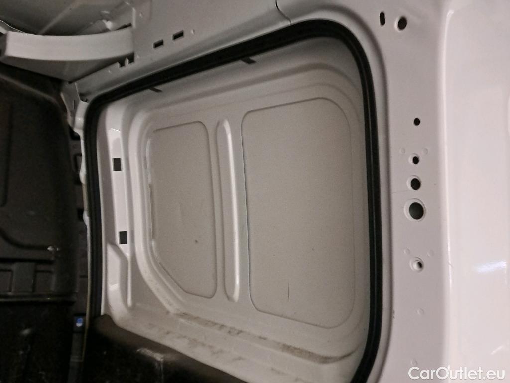  Citroen  Berlingo CITROEN  / 2018 / 3P / furgón derivado de turismo Talla M BlueHDi 100 CONTROL (AC2) #7