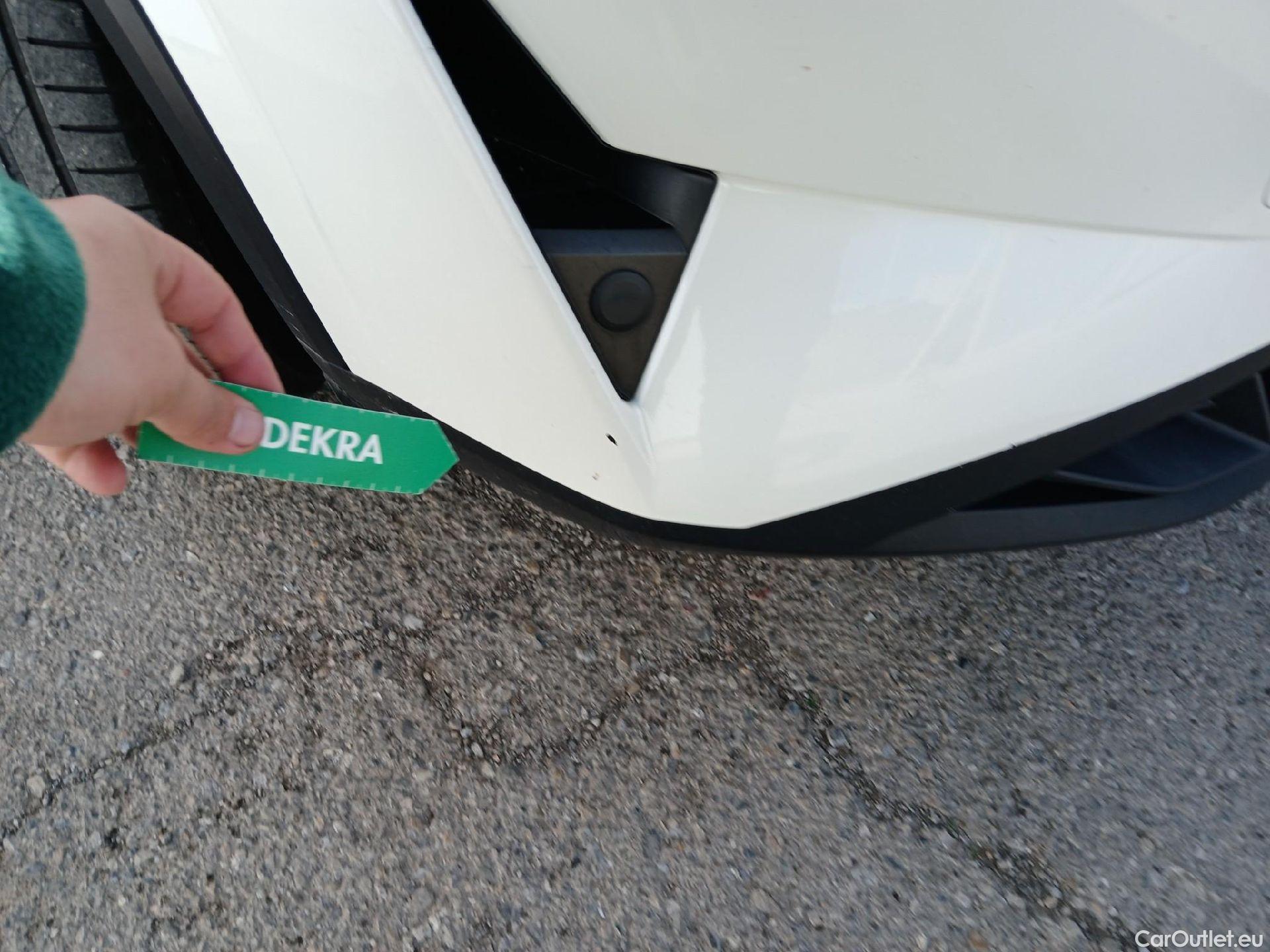  Nissan  Qashqai NISSAN  / 2021 / 5P / todoterreno DIG-T 116kW (158CV) mHEV Xtronic Acenta (AC2) #5