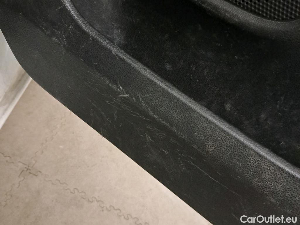  Citroen  Berlingo CITROEN  / 2018 / 3P / furgón derivado de turismo Talla M BlueHDi 100 CONTROL (AC2) #70