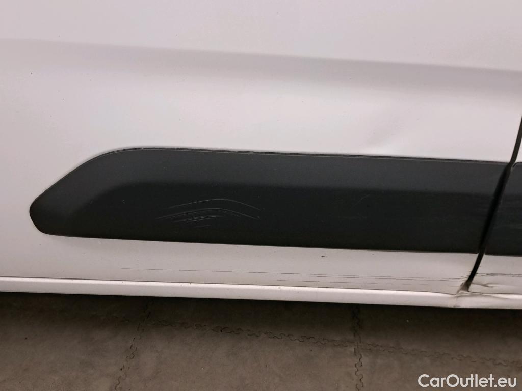  Citroen  Berlingo CITROEN  / 2018 / 3P / furgón derivado de turismo Talla M BlueHDi 100 CONTROL (AC2) #80