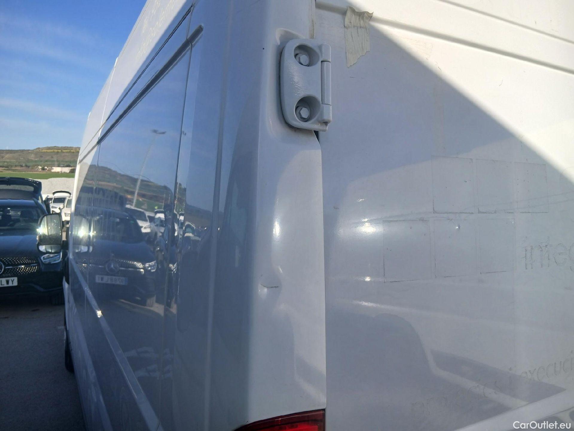  Citroen  Jumper CITROEN  / 2014 / 4P / furgón BlueHDi 88KW (120CV) Furgón 35L2H2 #19