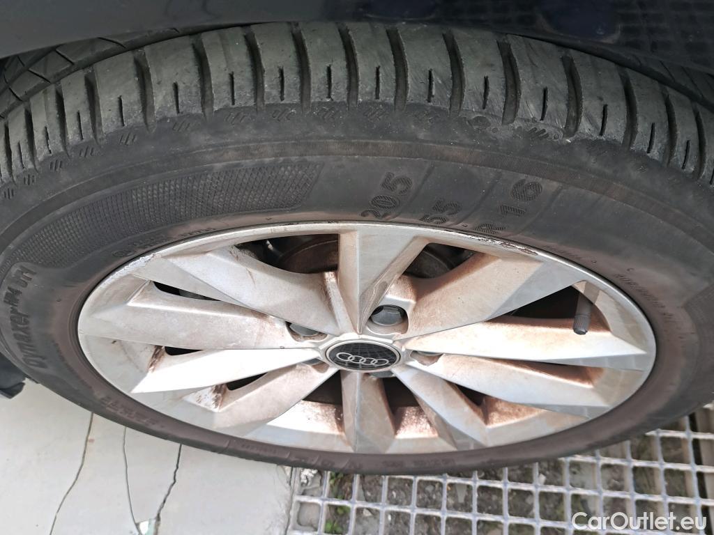  Audi  A3 AUDI  / 2020 / 5P / berlina con portón Sportback 30 TFSI 81kW (110CV) S tronic #17