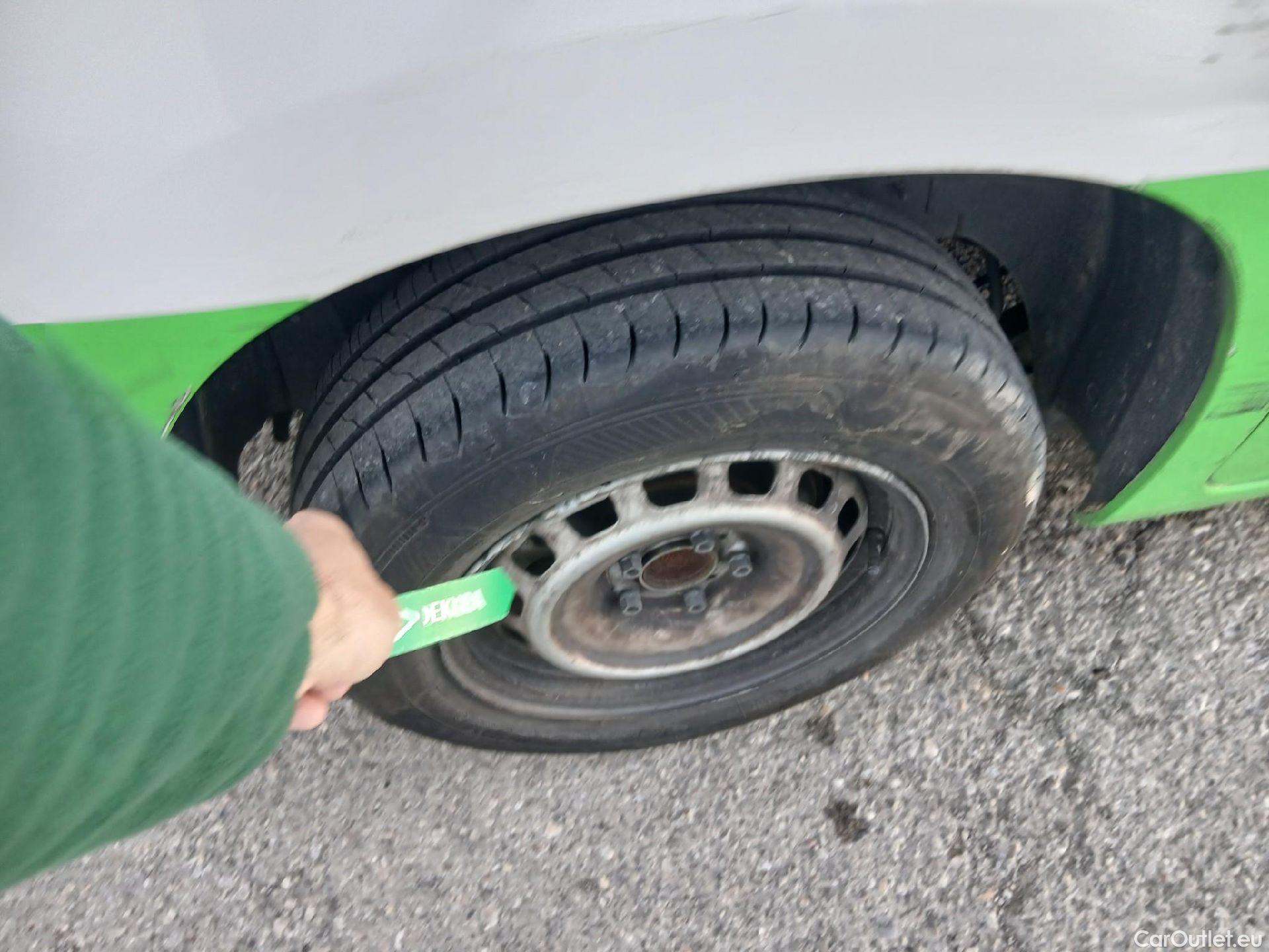  Toyota  Proace TOYOTA  City/2020/4P/furgón derivado de turismo 1.5D 75kW (100CV) GX 650kg Media #34