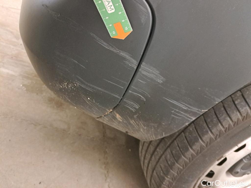  Citroen  Berlingo CITROEN  / 2018 / 3P / furgón derivado de turismo Talla M BlueHDi 100 CONTROL (AC2) #30