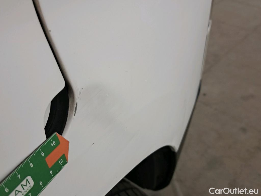  Citroen  Berlingo CITROEN  / 2018 / 3P / furgón derivado de turismo Talla M BlueHDi 100 CONTROL (AC2) #23