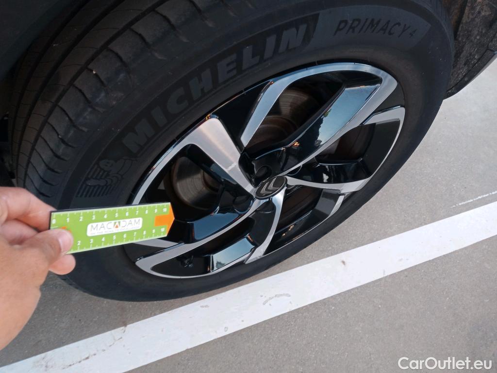  Citroen  C5 CITROEN  Aircross / 2018 / 5P / todoterreno BlueHdi 96kW (130CV) S&S Feel (AC) #10