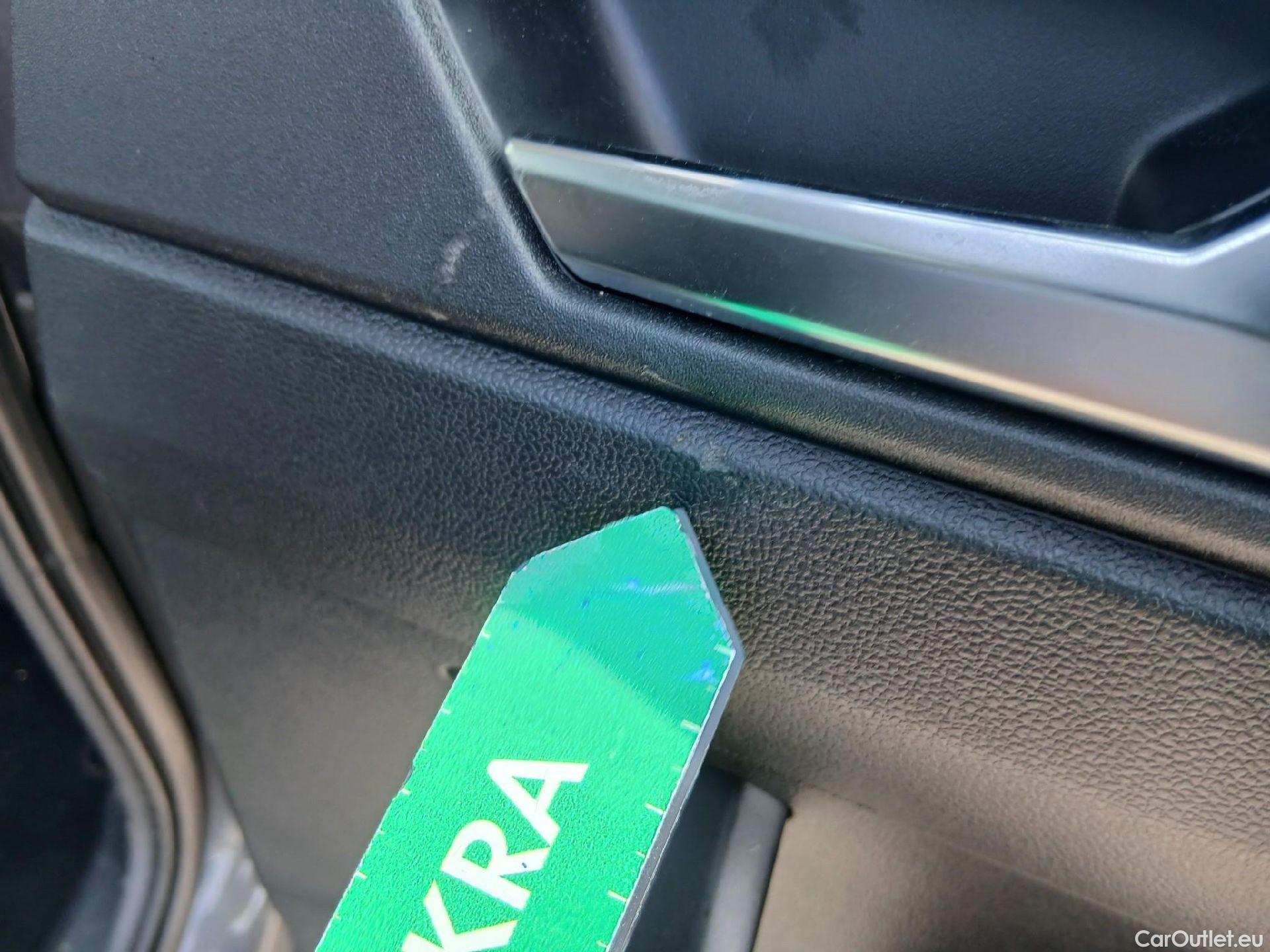  Volkswagen  Polo VOLKSWAGEN  / 2021 / 5P / berlina con portón  1.0 TSI 70kW (95CV) #48