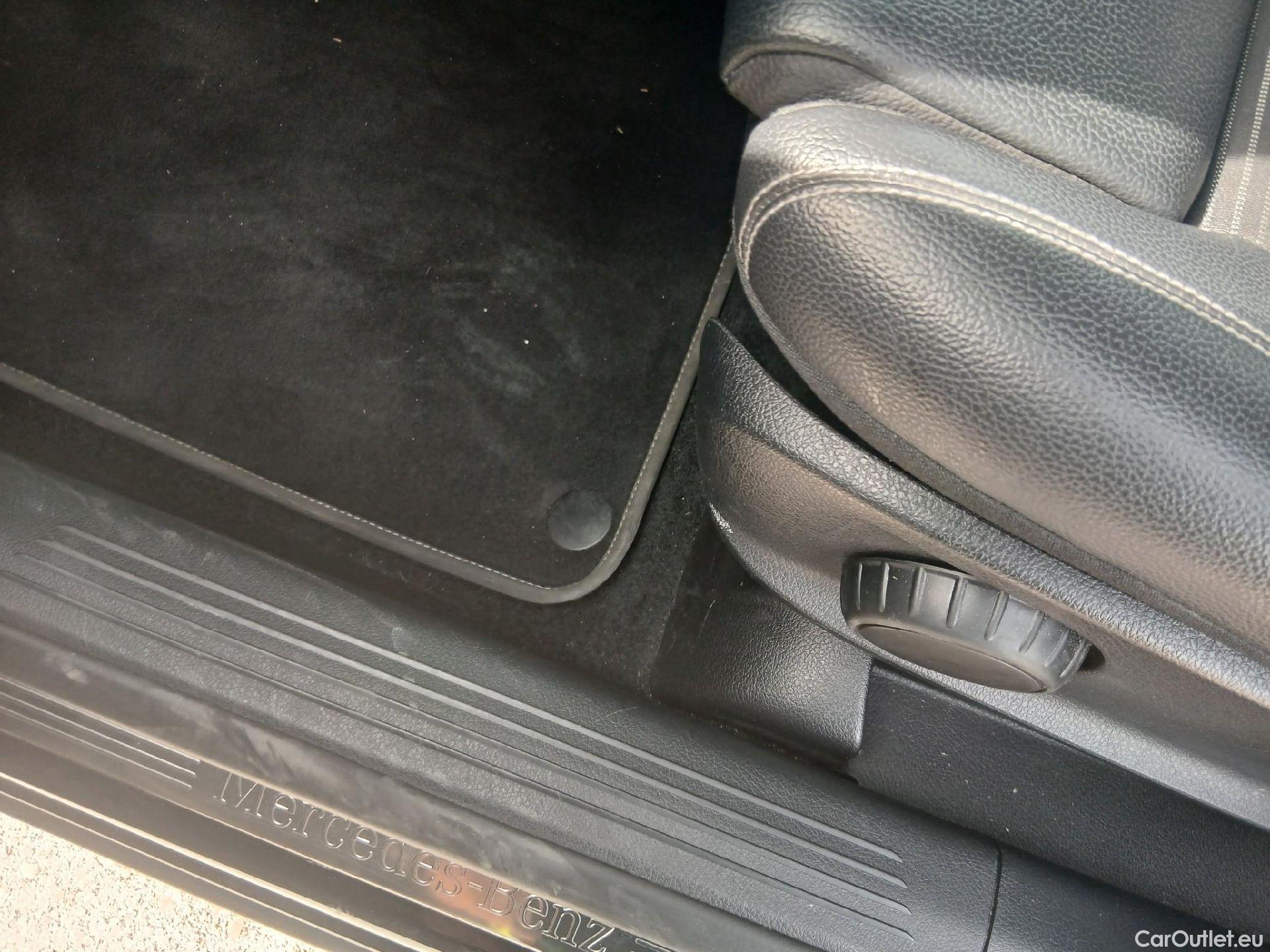  Mercedes  GLB MERCEDES-BENZ  / 2019 / 5P / todoterreno 2.0  200 D DCT 110KW (150CV) #7